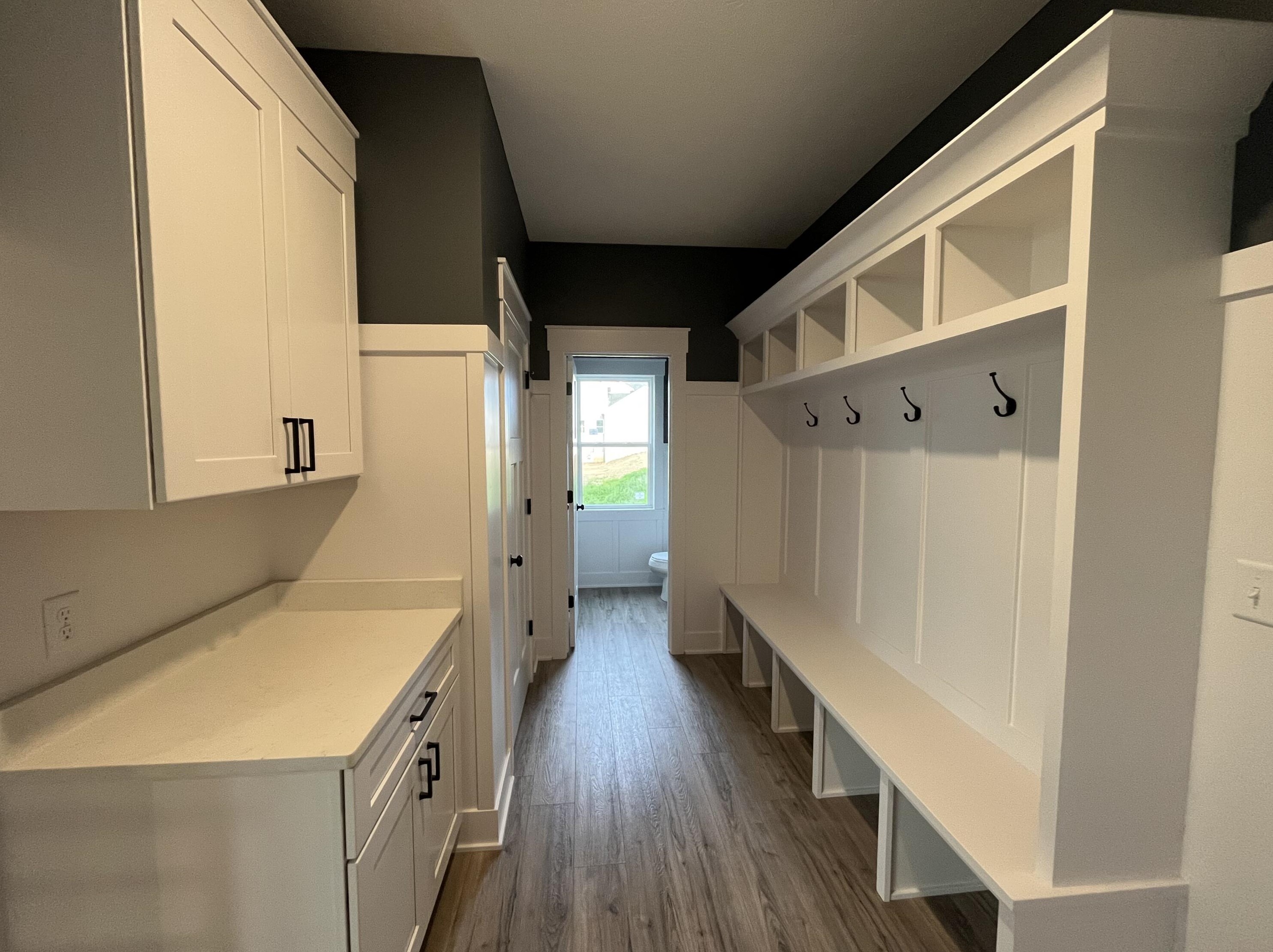 8012 Byron Depot Dr, Byron Township MI 49315-7910 exterior