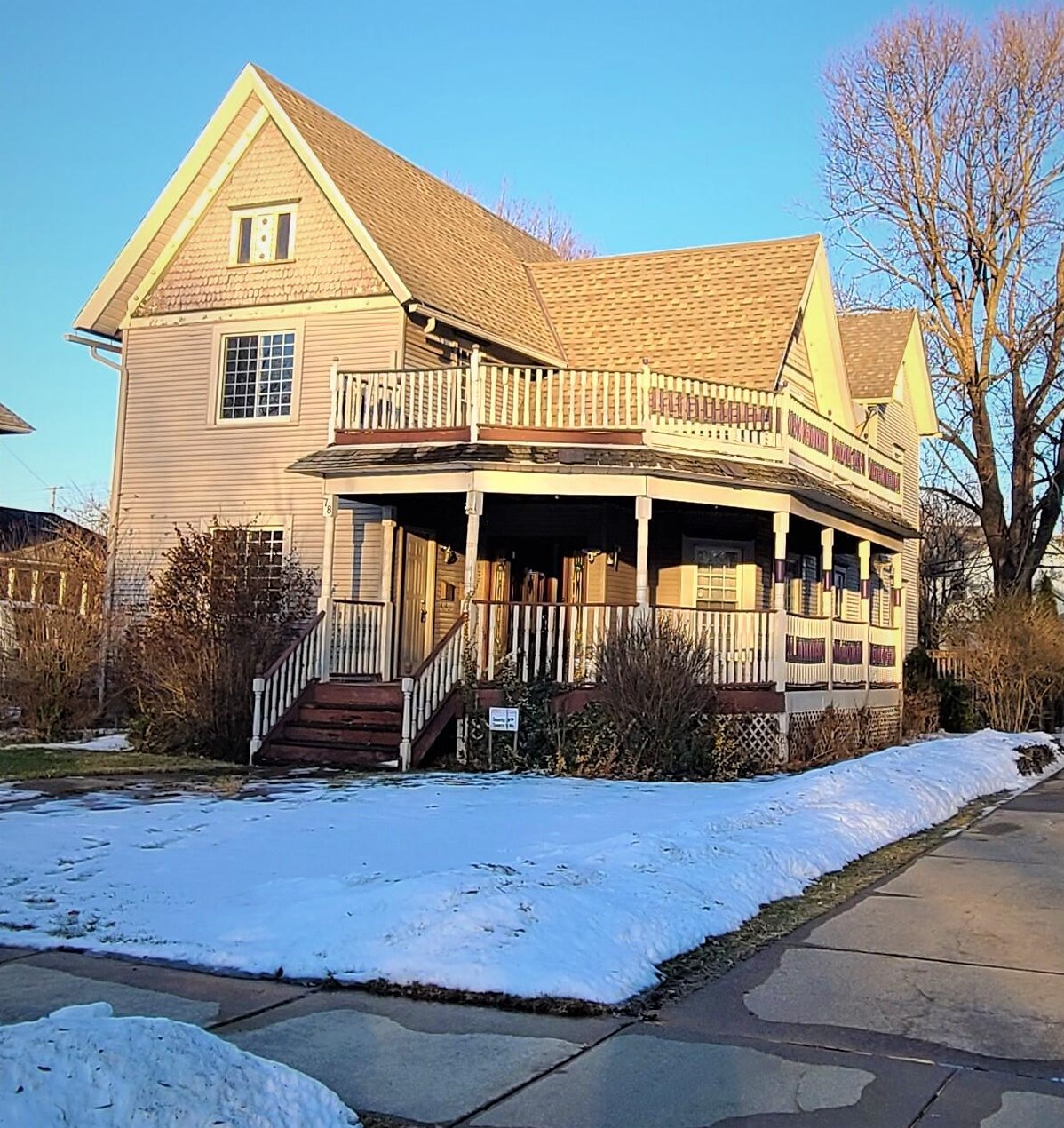 78 Orchard Pl, Battle Creek, MI 49017-4764