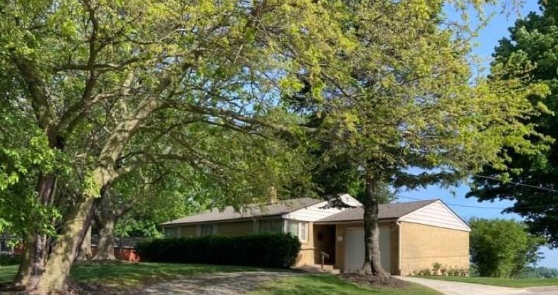 127 Lake St, Hart, MI 49420-1013