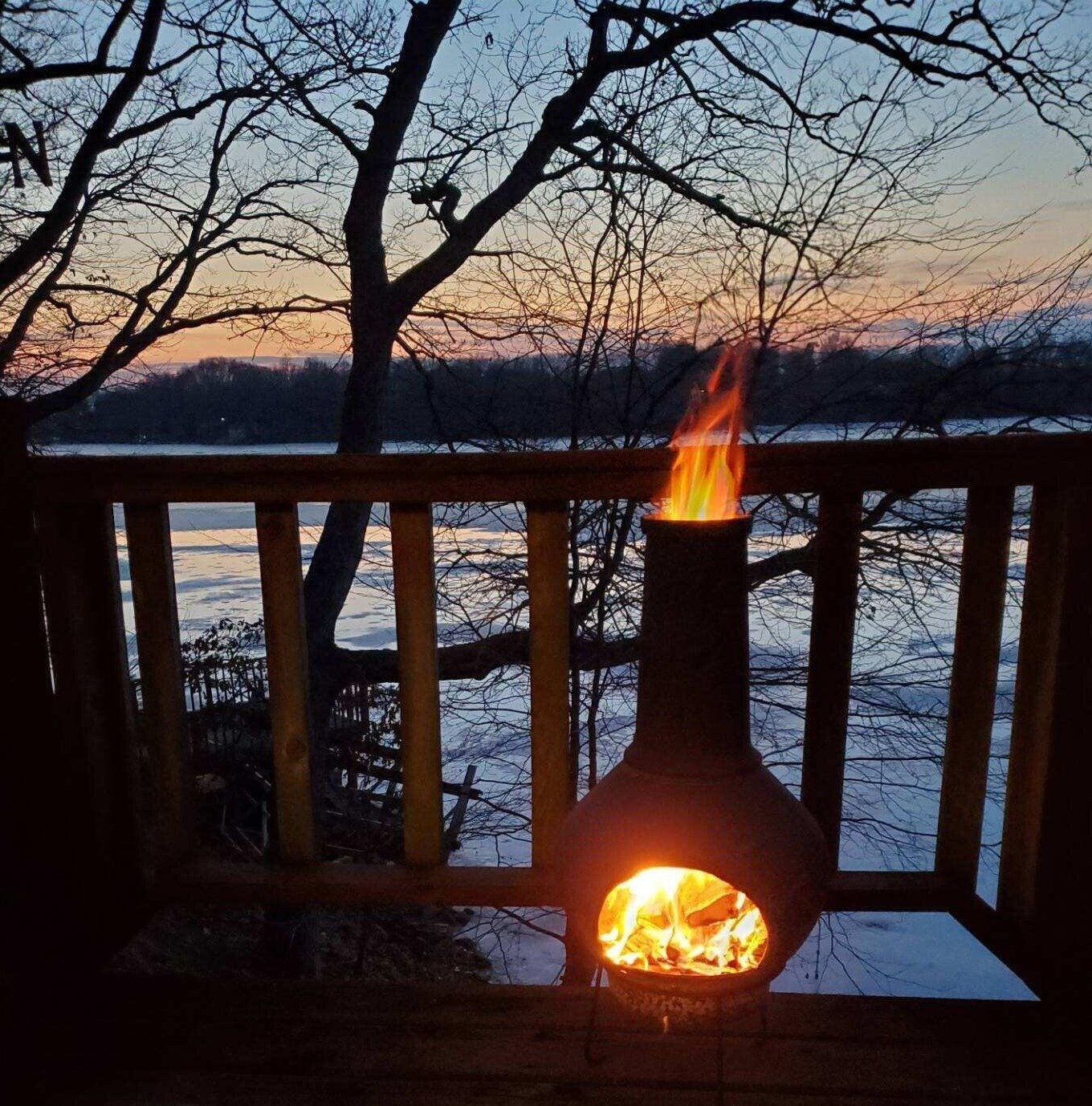 10700 Stoney Pt Dr, Delton MI 49046-9703 exterior