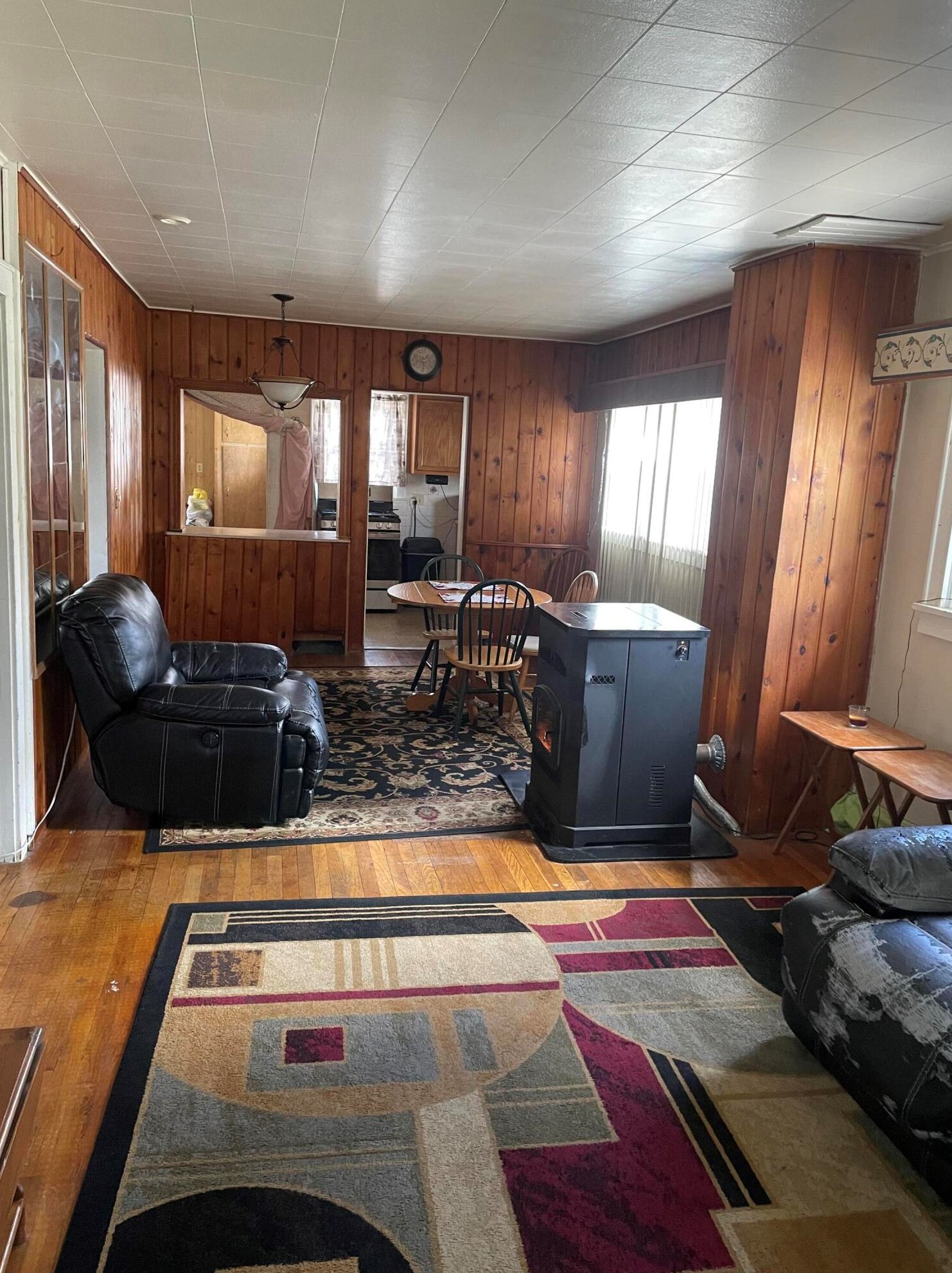 328 E South St, Jackson, MI 49203