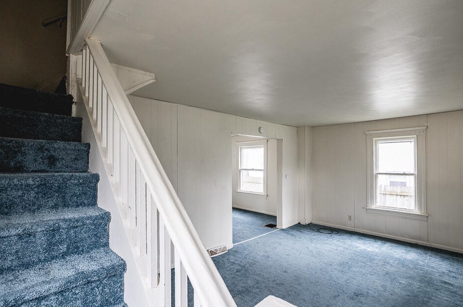 329 Forbes St, Jackson MI 49202-3712 exterior