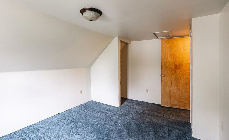 329 Forbes St, Jackson MI 49202-3712 exterior