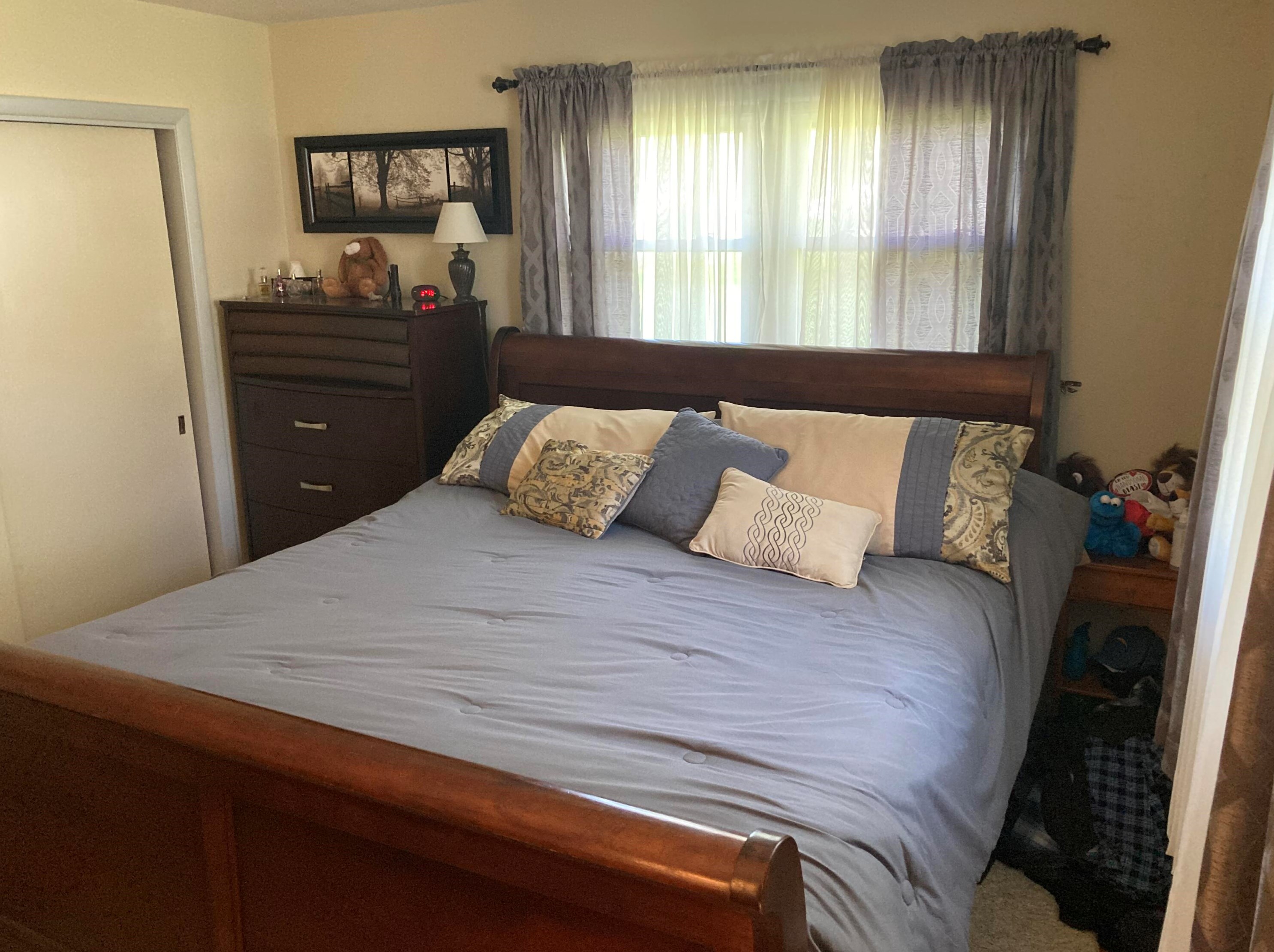 627 Fall River Dr, Coldwater MI 49036-9170 exterior