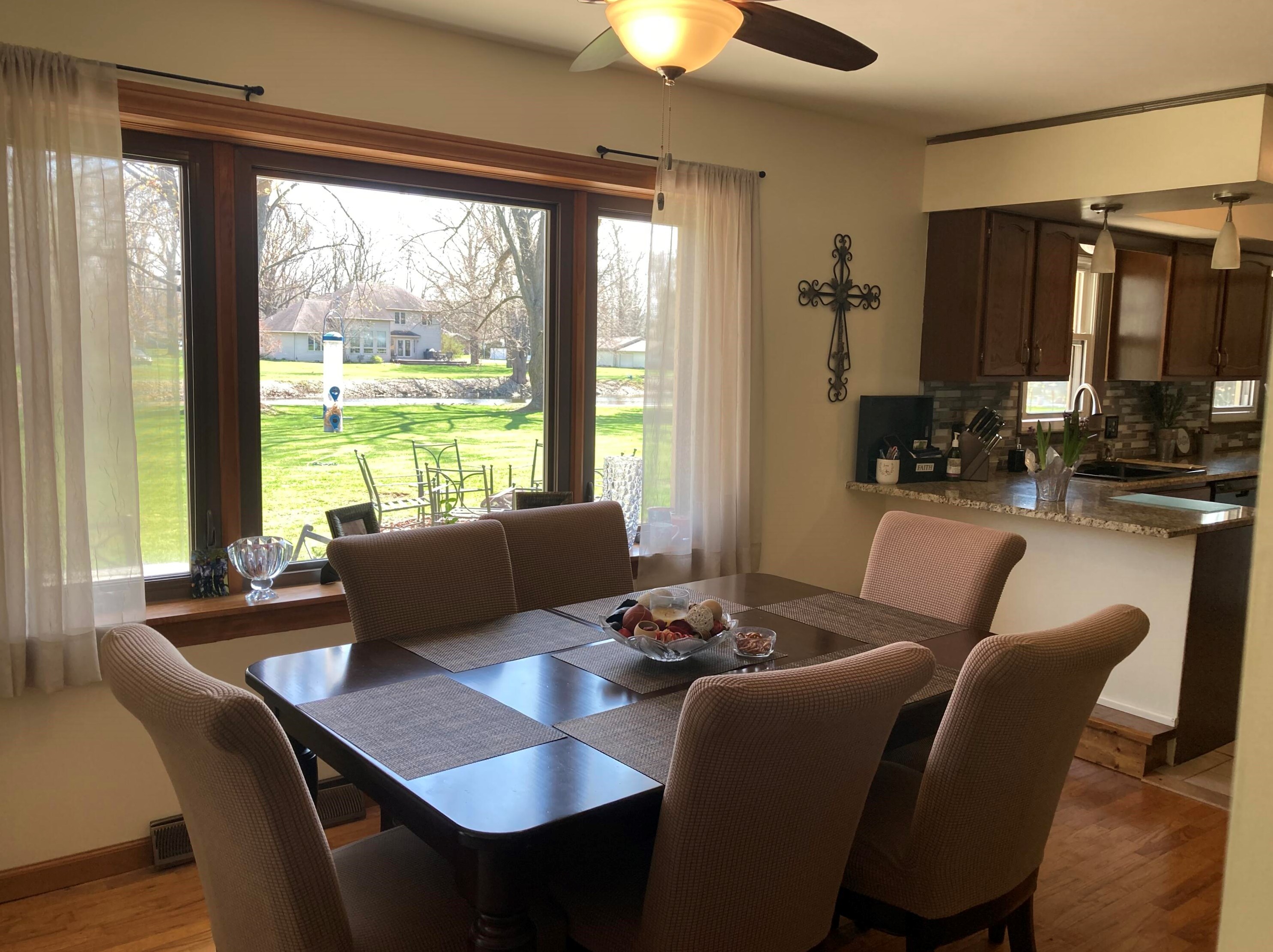 627 Fall River Dr, Coldwater MI 49036-9170 exterior