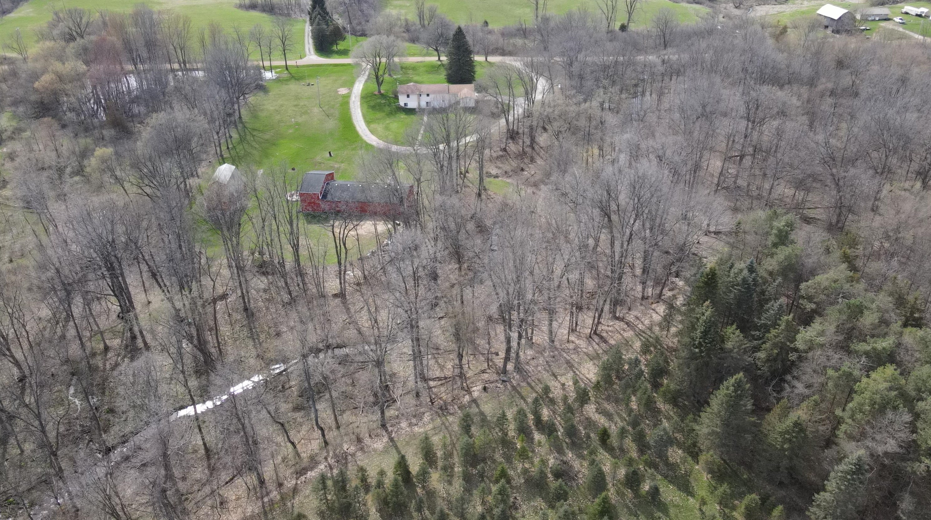 10351 Herold Hwy, Addison, MI 49220