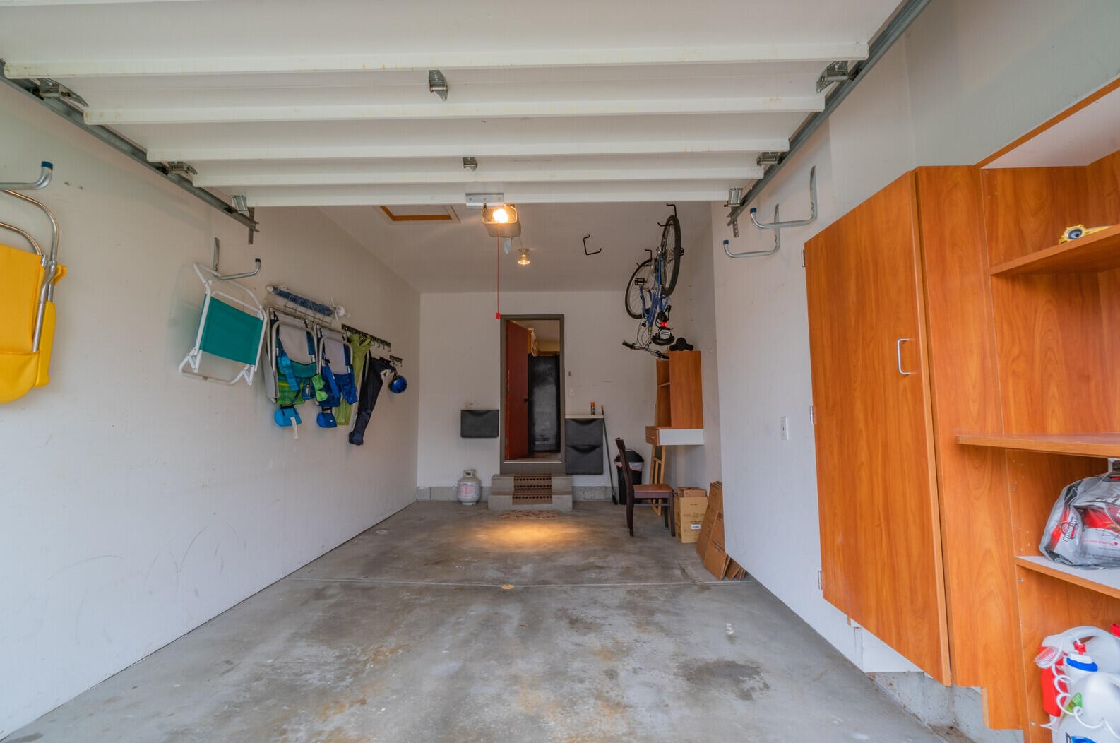 18126 Swiss Dr, Spring Lake MI 49456-9139 exterior