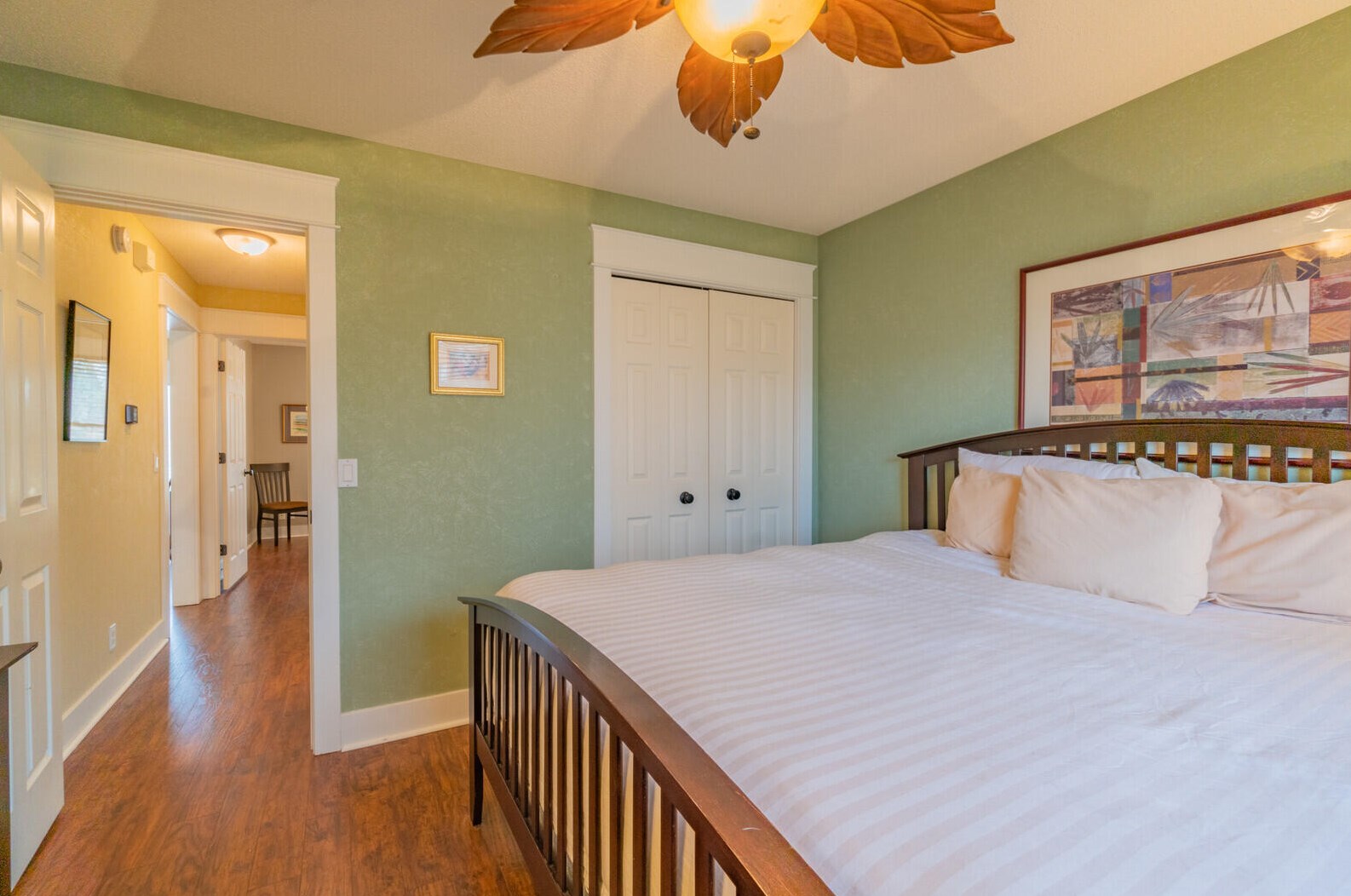 18126 Swiss Dr, Spring Lake MI 49456-9139 exterior