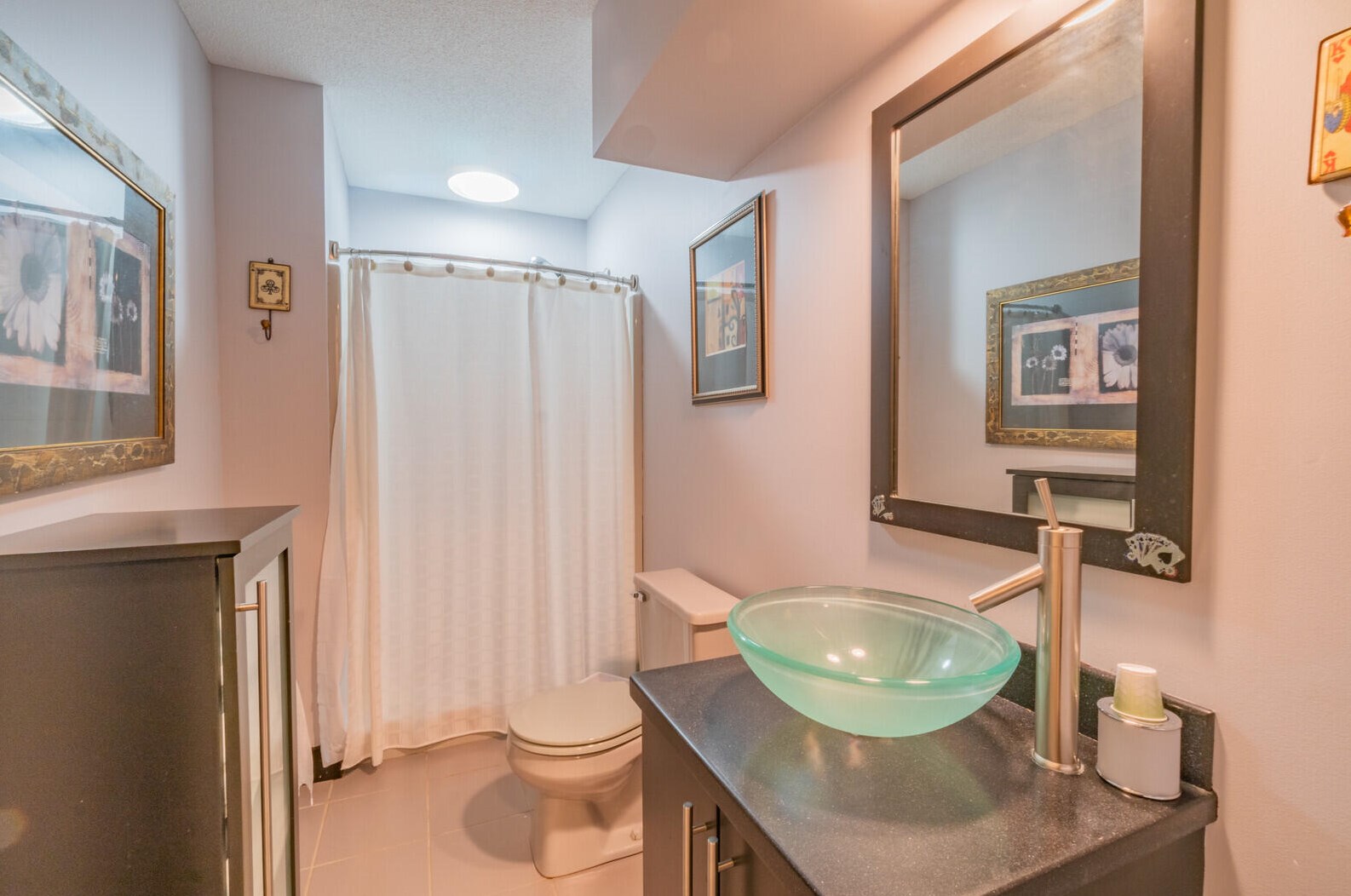 18126 Swiss Dr, Spring Lake MI 49456-9139 exterior