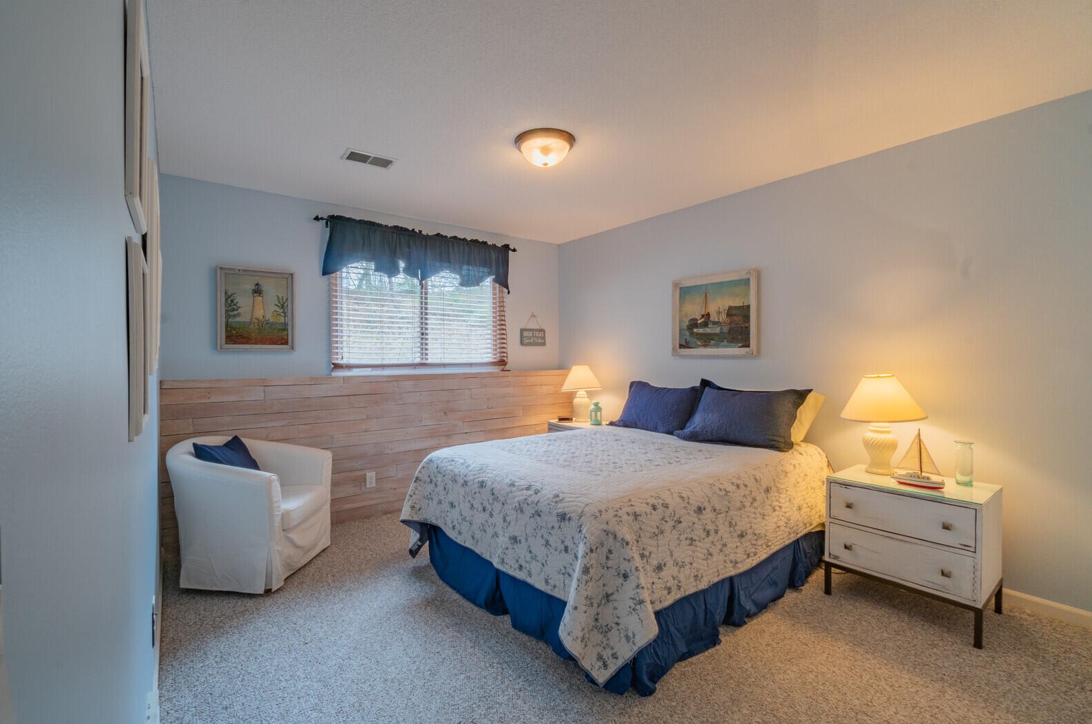 18126 Swiss Dr, Spring Lake MI 49456-9139 exterior