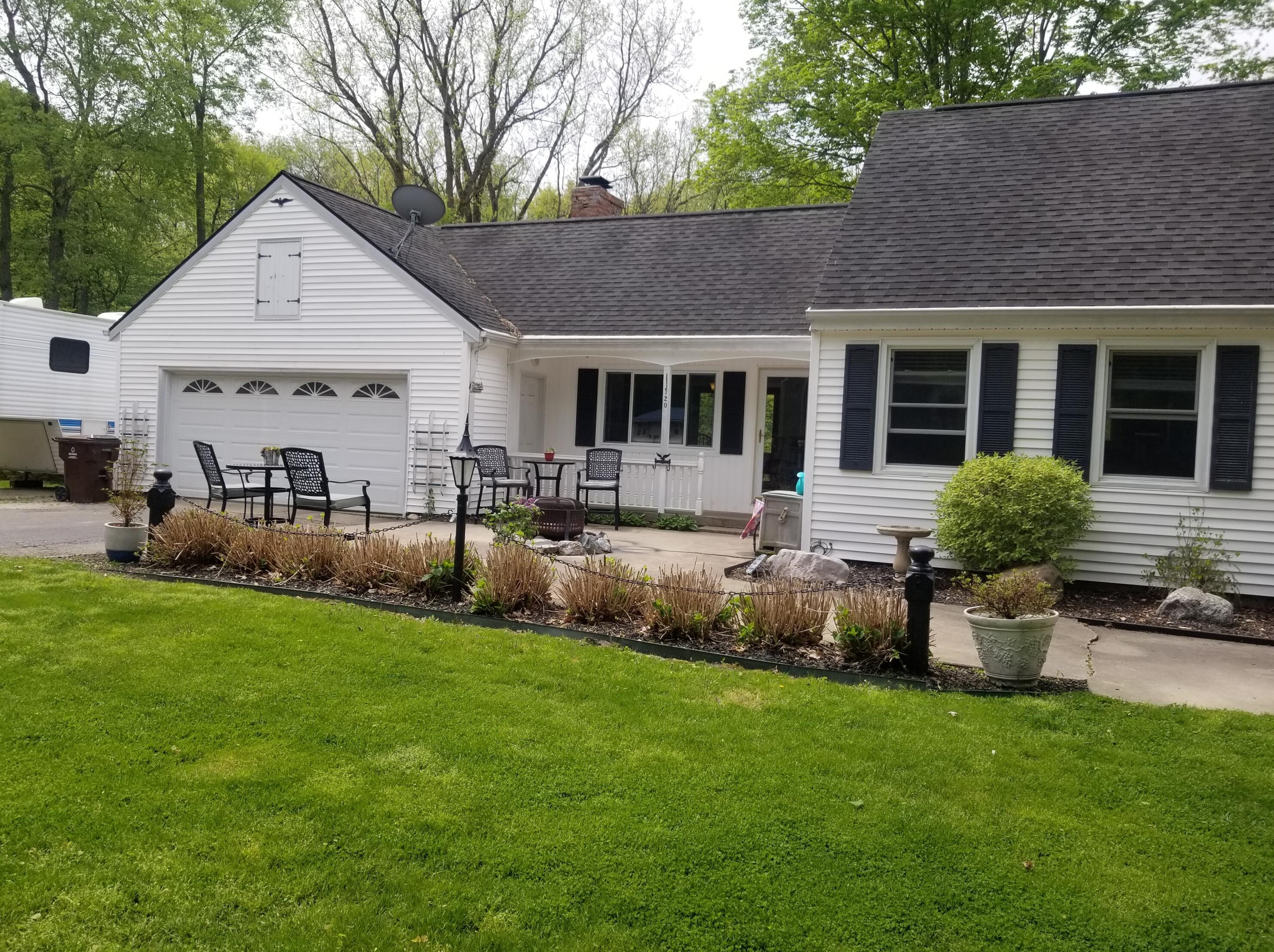 120 St, Saranac MI 48881-9726 exterior