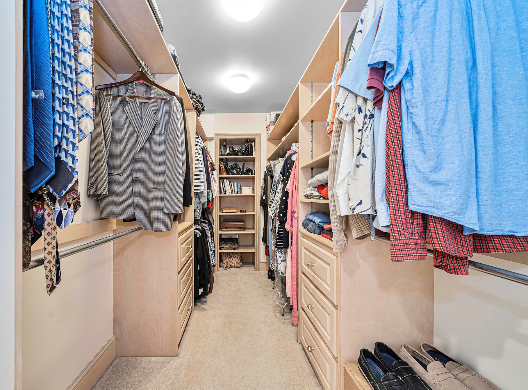 2850 Foxfire Ln, Ada MI 49301-9351 exterior