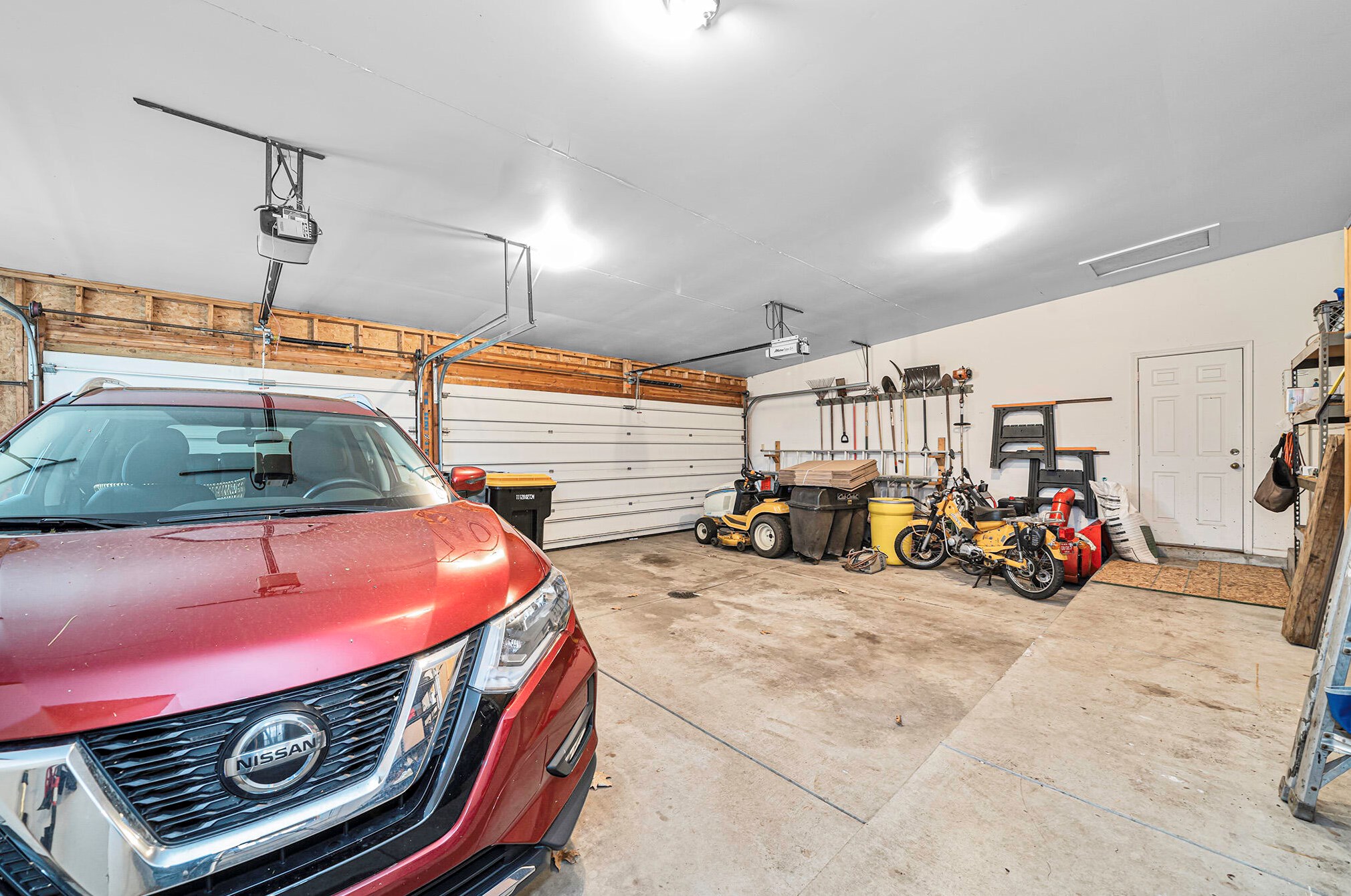 2850 Foxfire Ln, Ada MI 49301-9351 exterior