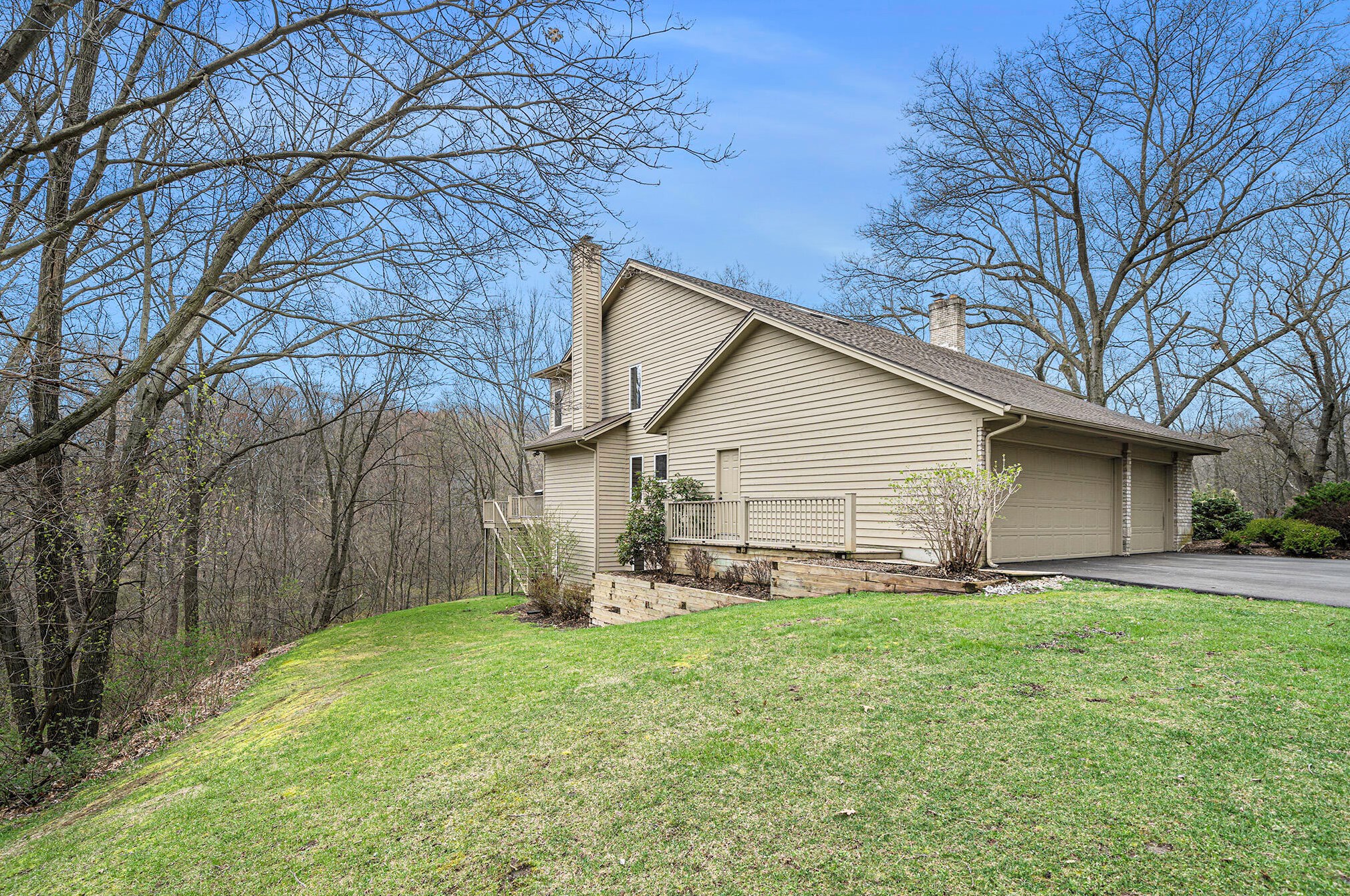 2850 Foxfire Ln, Ada MI 49301-9351 exterior