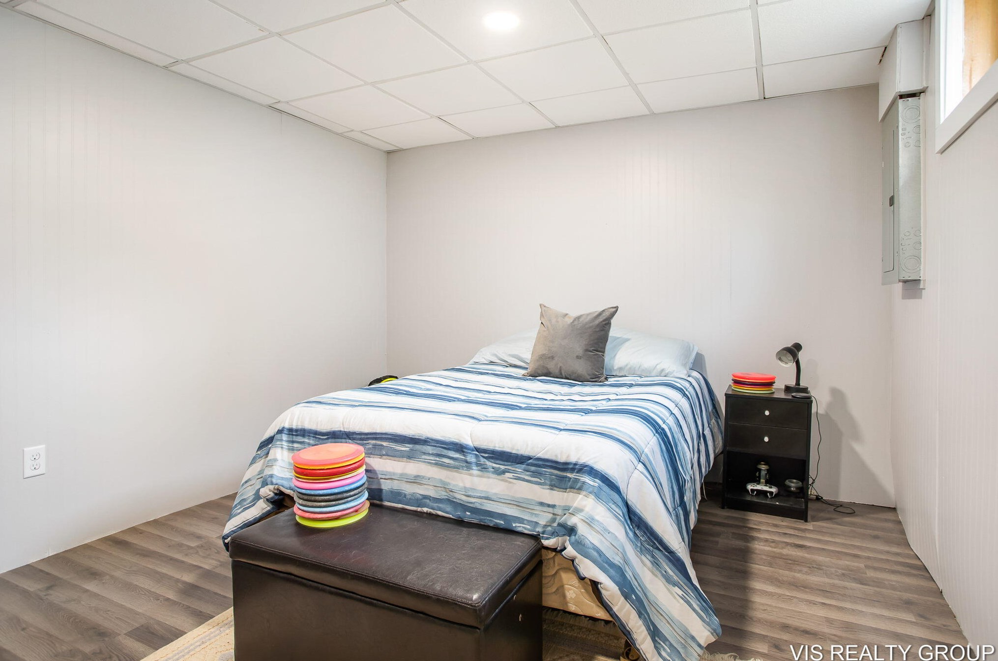 519 Riv St, Spring Lake MI 49456-2053 exterior