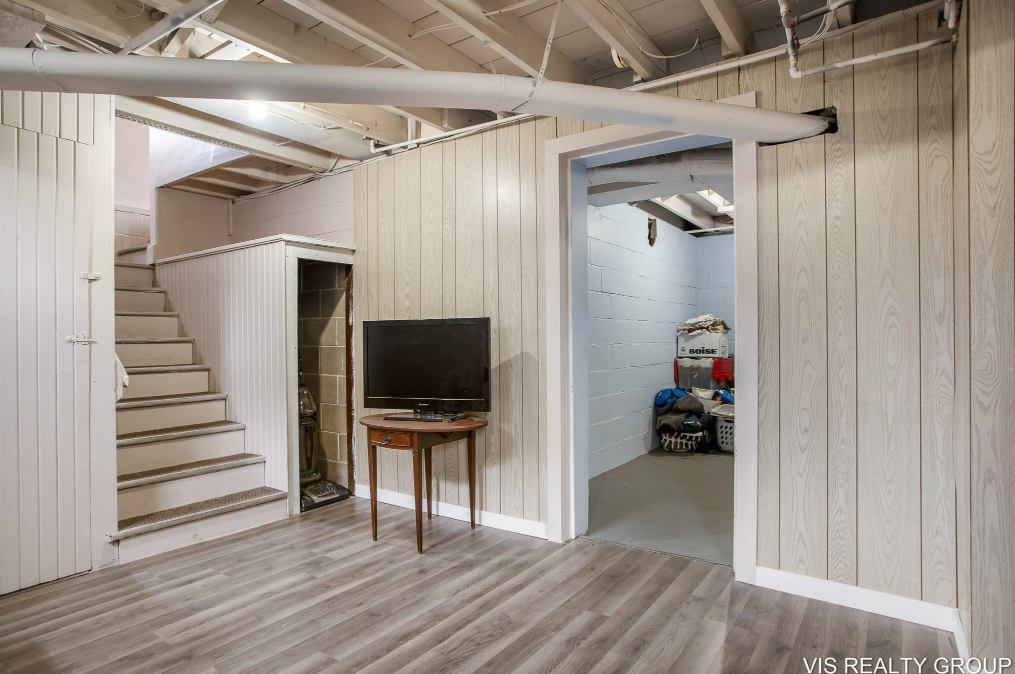 519 Riv St, Spring Lake MI 49456-2053 exterior