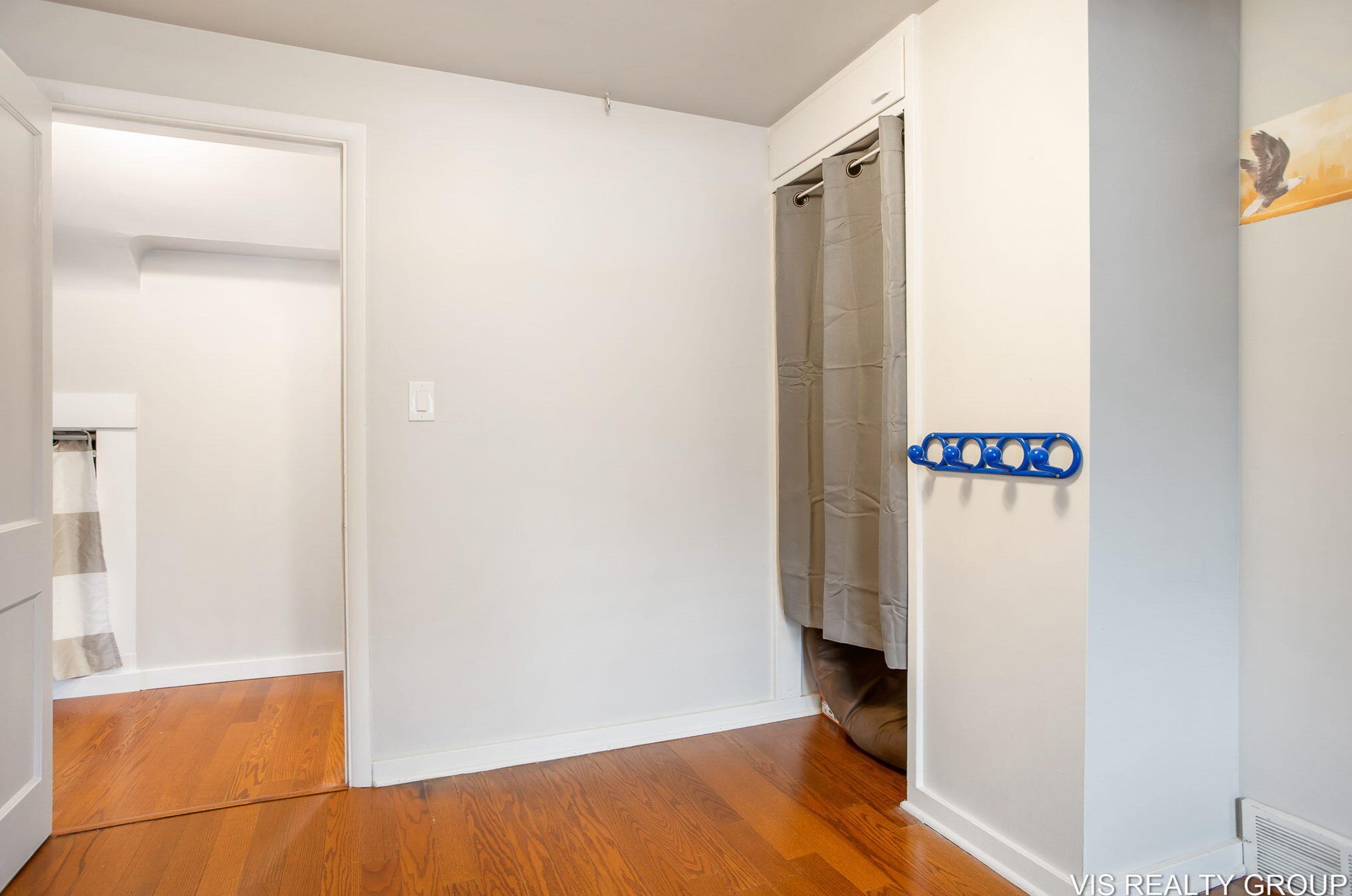 519 Riv St, Spring Lake MI 49456-2053 exterior