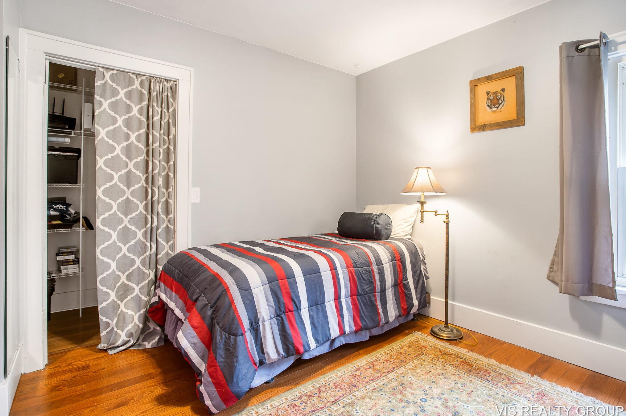 519 Riv St, Spring Lake MI 49456-2053 exterior