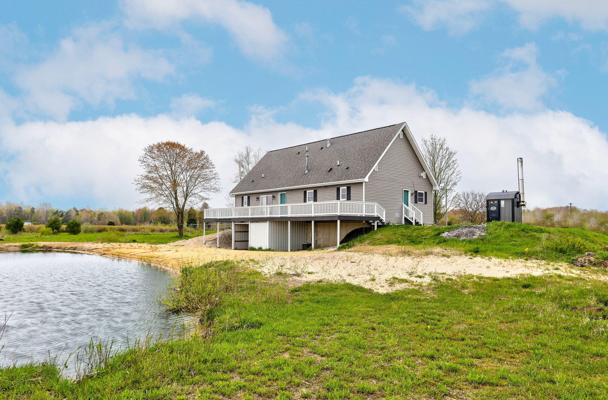 711 60th St, Pullman, MI 49450