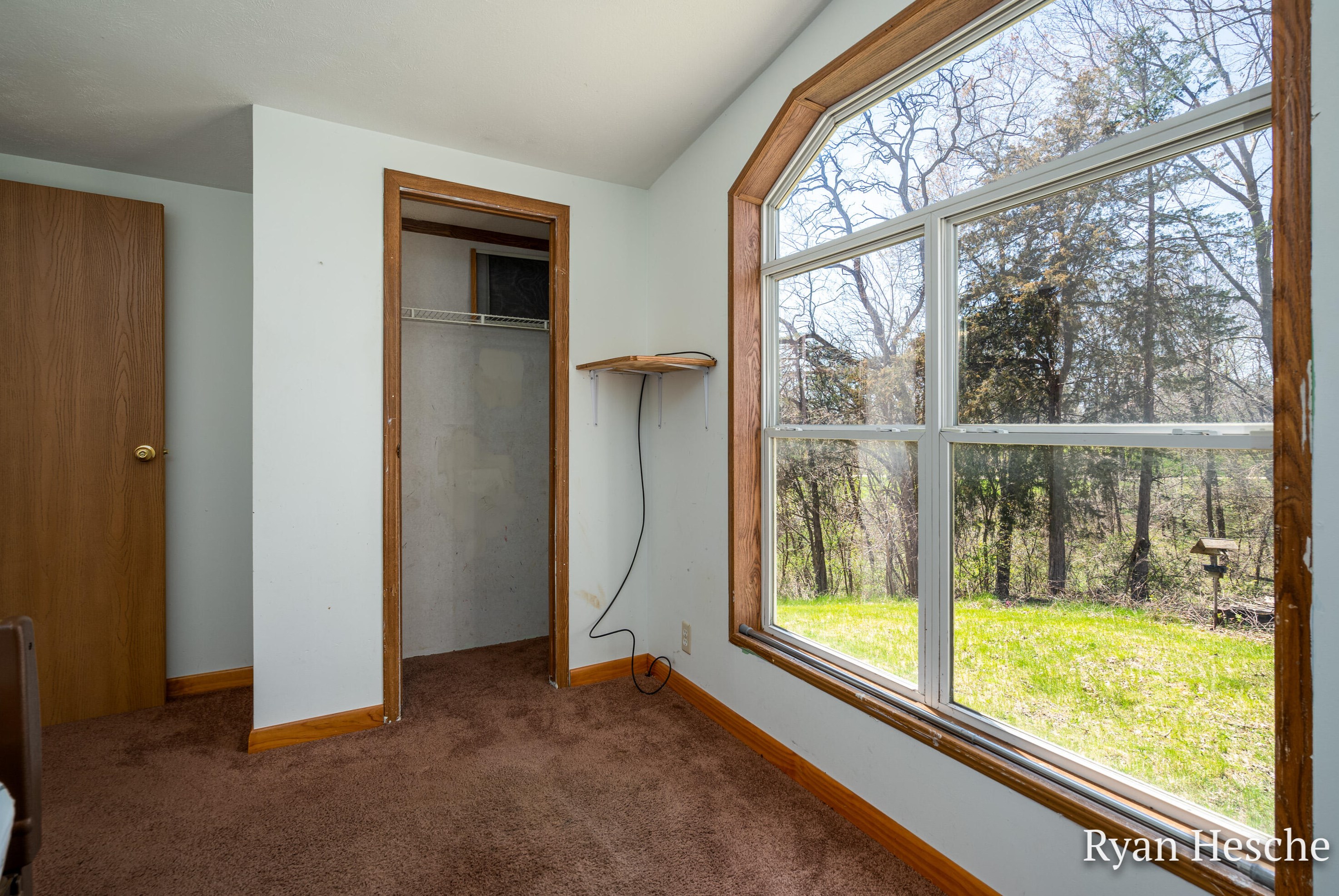 7963 Peck Lake Rd, Saranac MI 48881-8633 exterior