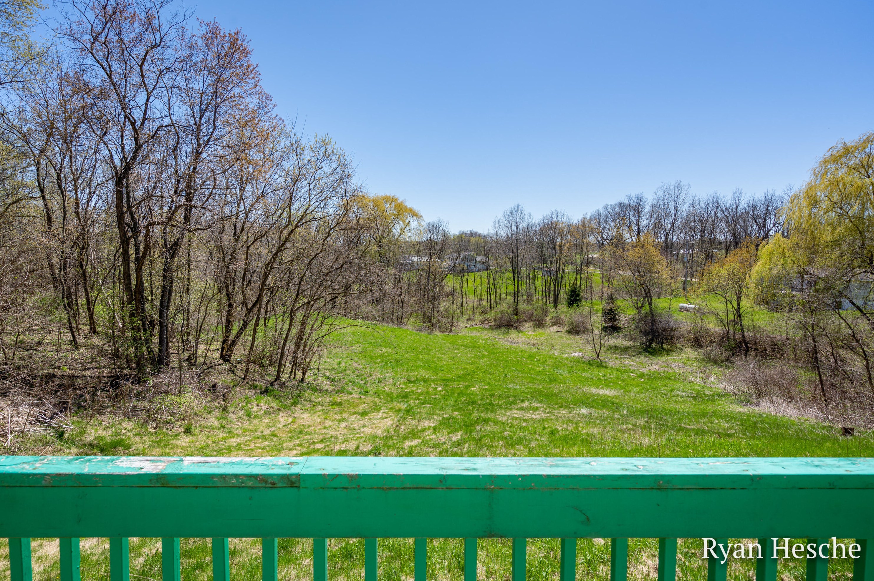 7963 Peck Lake Rd, Saranac MI 48881-8633 exterior