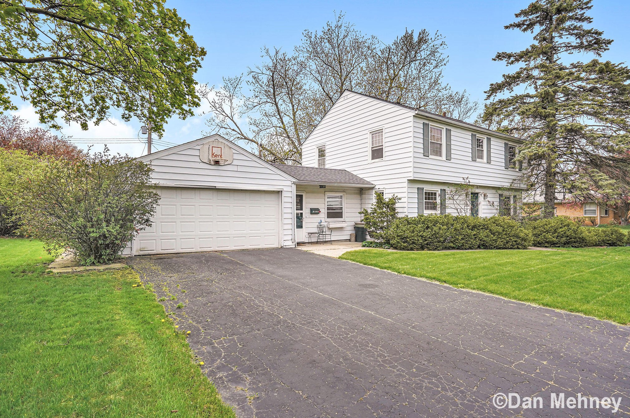 1517 Sherwood Ave, Grand Rapids, MI 49506-5010