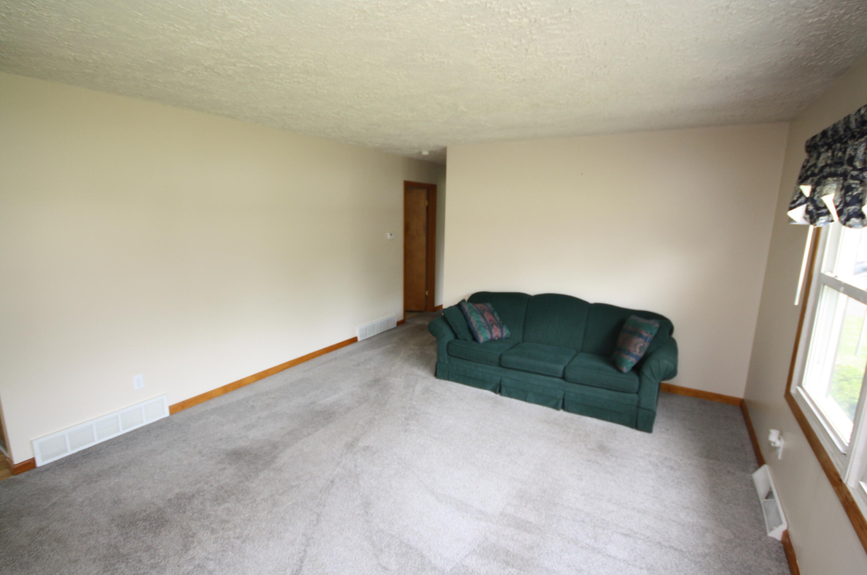 55684 Giddings Ct, Mattawan, MI 49071-9301