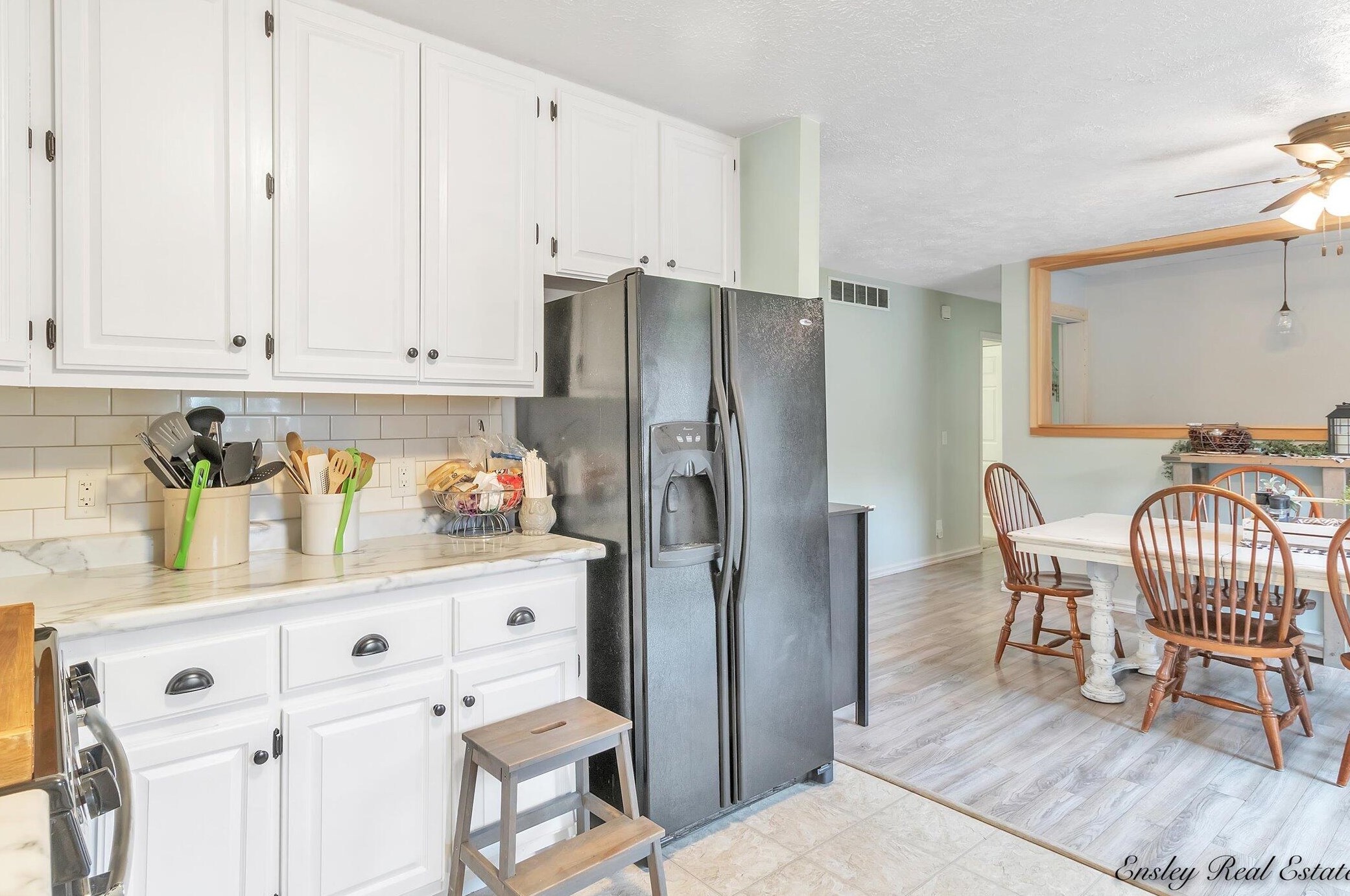 8899 Kraft Ave, Caledonia MI 49316-7682 exterior