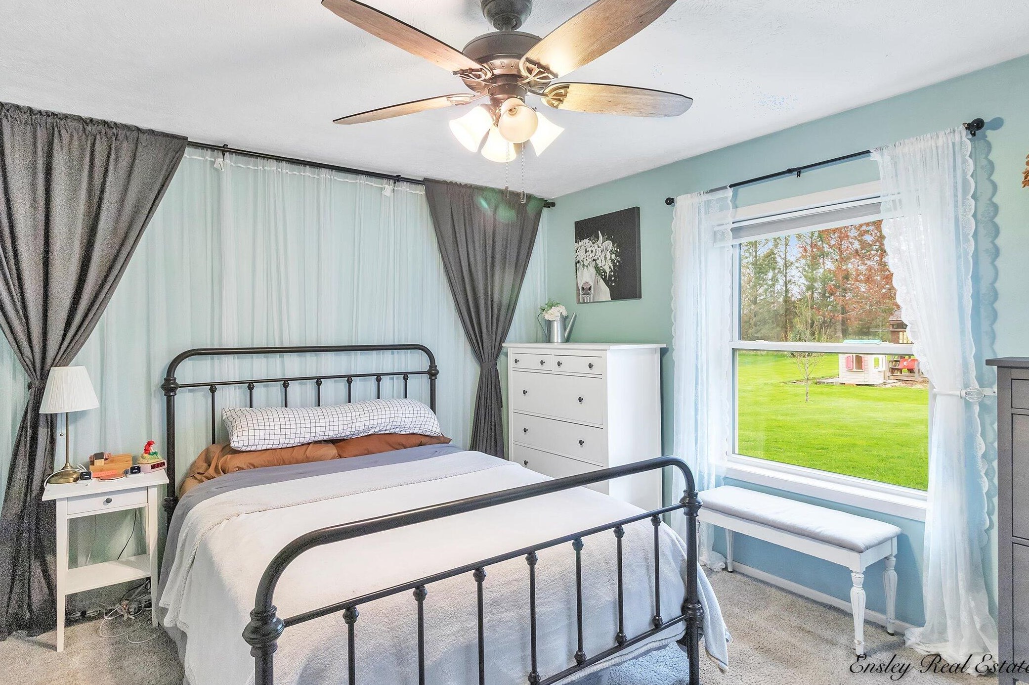 8899 Kraft Ave, Caledonia MI 49316-7682 exterior