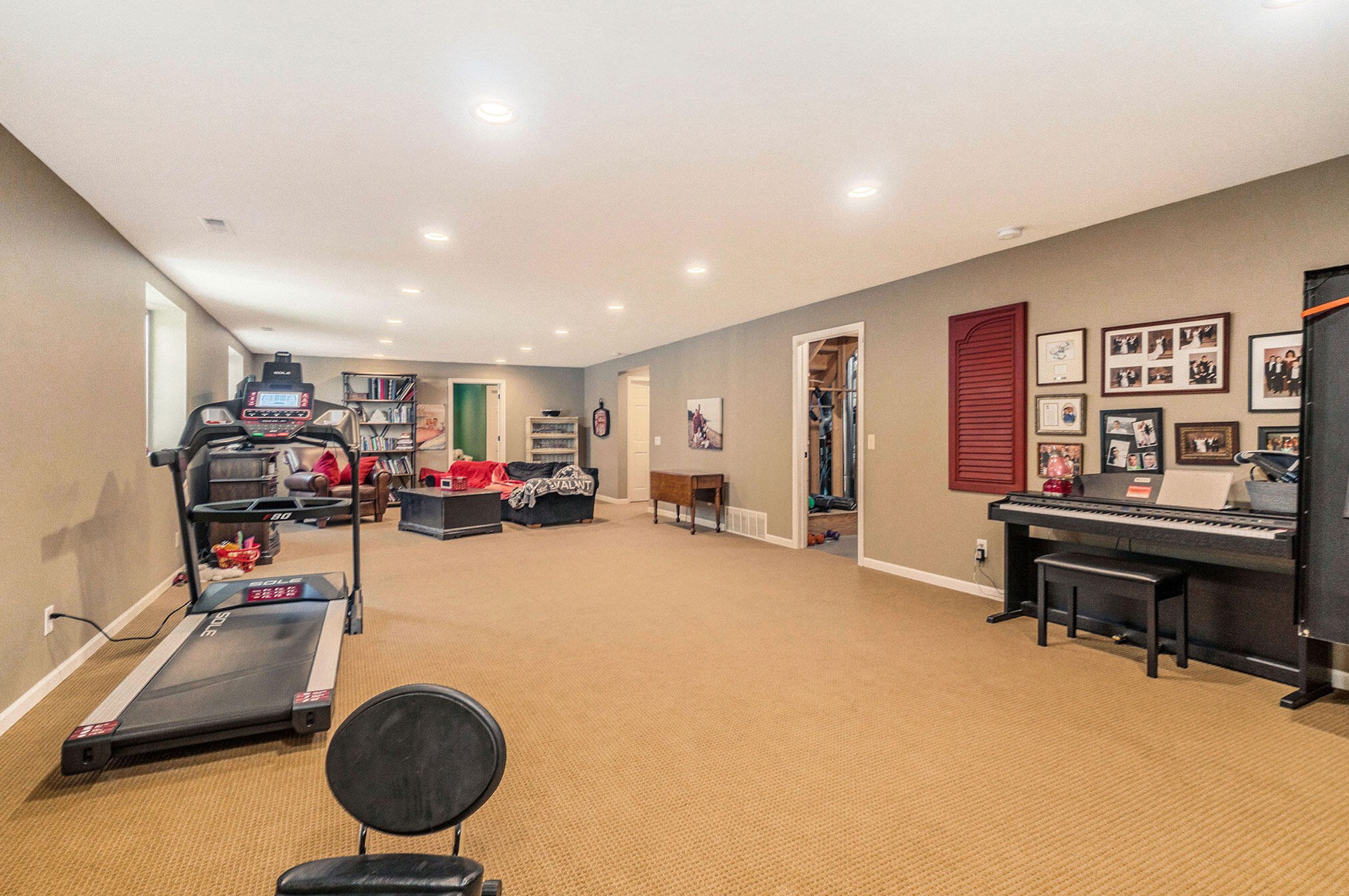 15229 Kelly St, Spring Lake MI 49456-1539 exterior