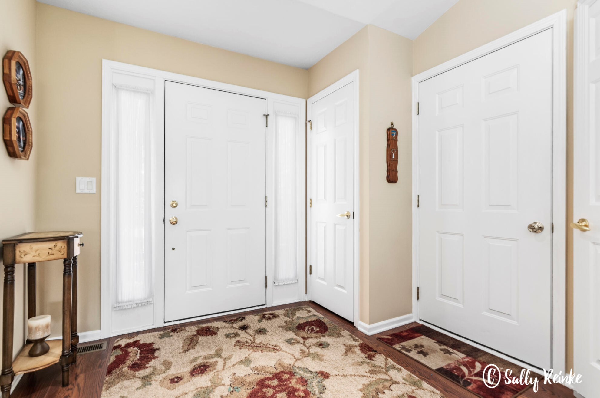 1990 Dunlin Ct, Grand Rapids MI 49505-7150 exterior