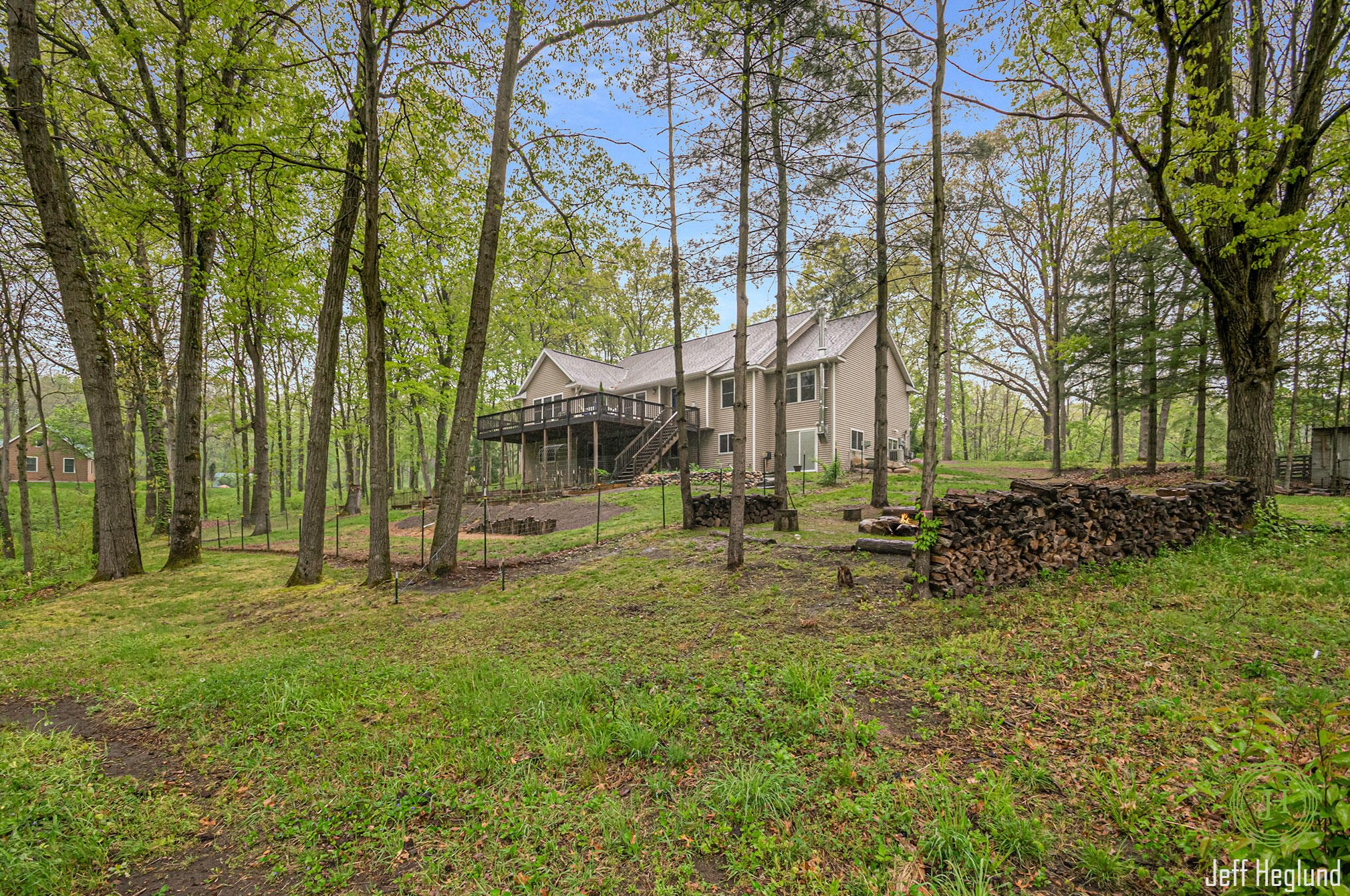 9074 28th St, Ada, MI 49301-9372