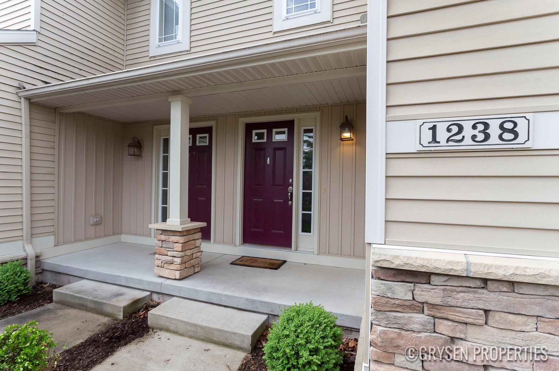 1238 Mesa Junction Dr, Byron Township, MI 49315-8073