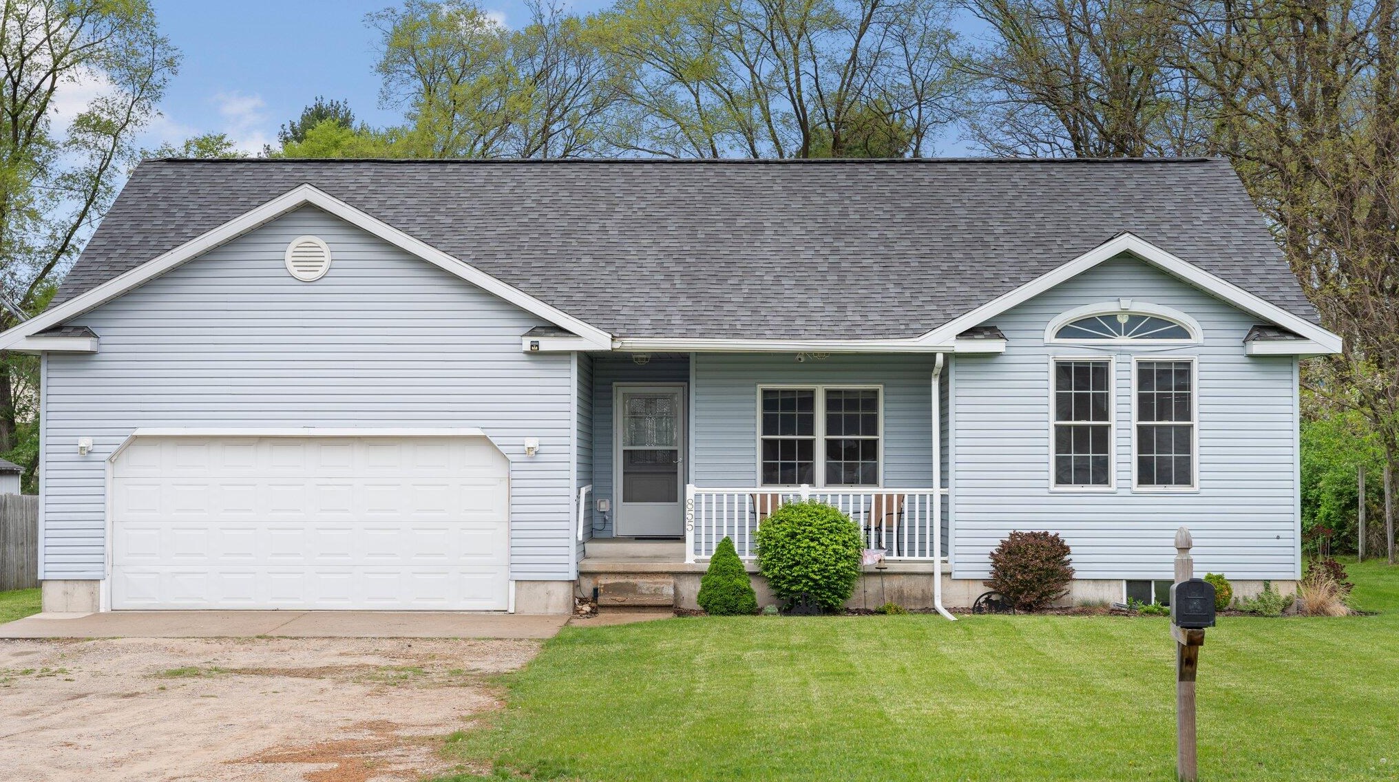 855 Beech St, Baldwin, MI 49304-9037