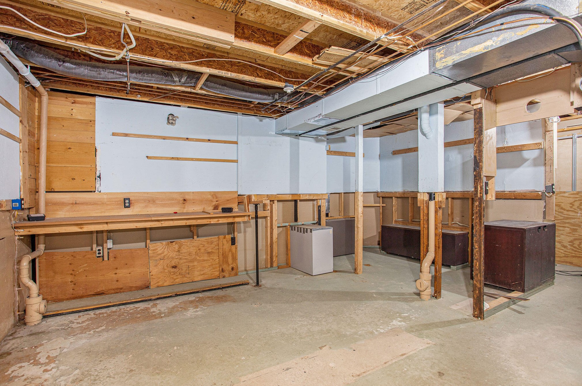 1164 Amberwood Dr, Byron Township MI exterior