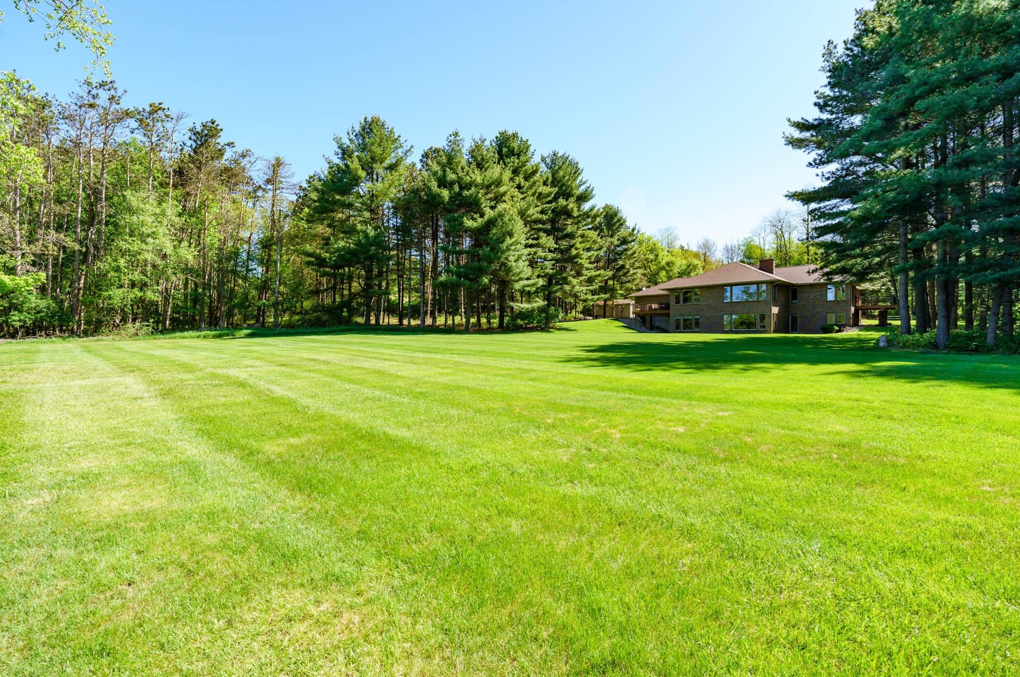 48820 29 1/2, Paw Paw MI exterior