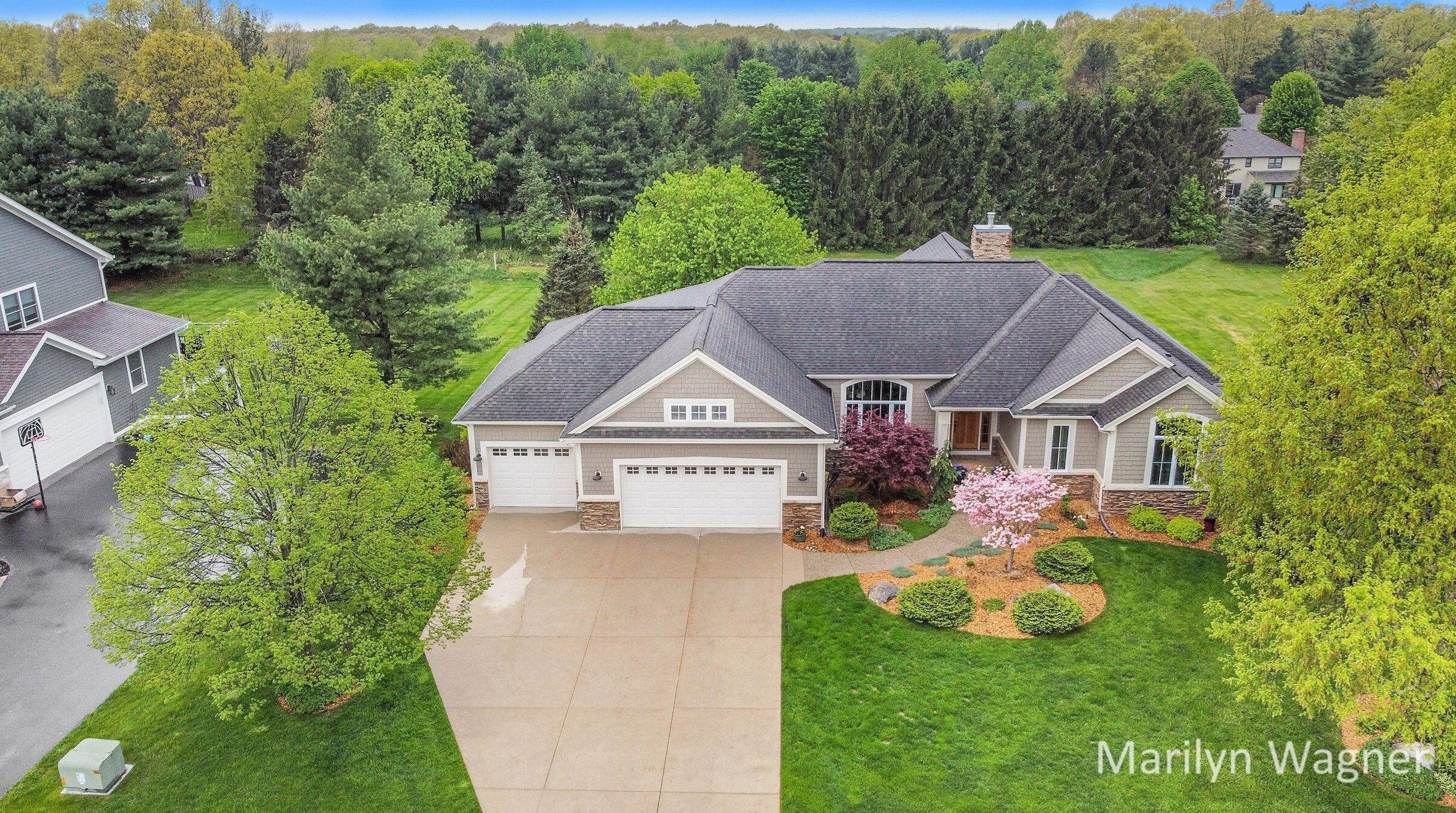 3079 Torian Ct, Ada, MI 49301-8335