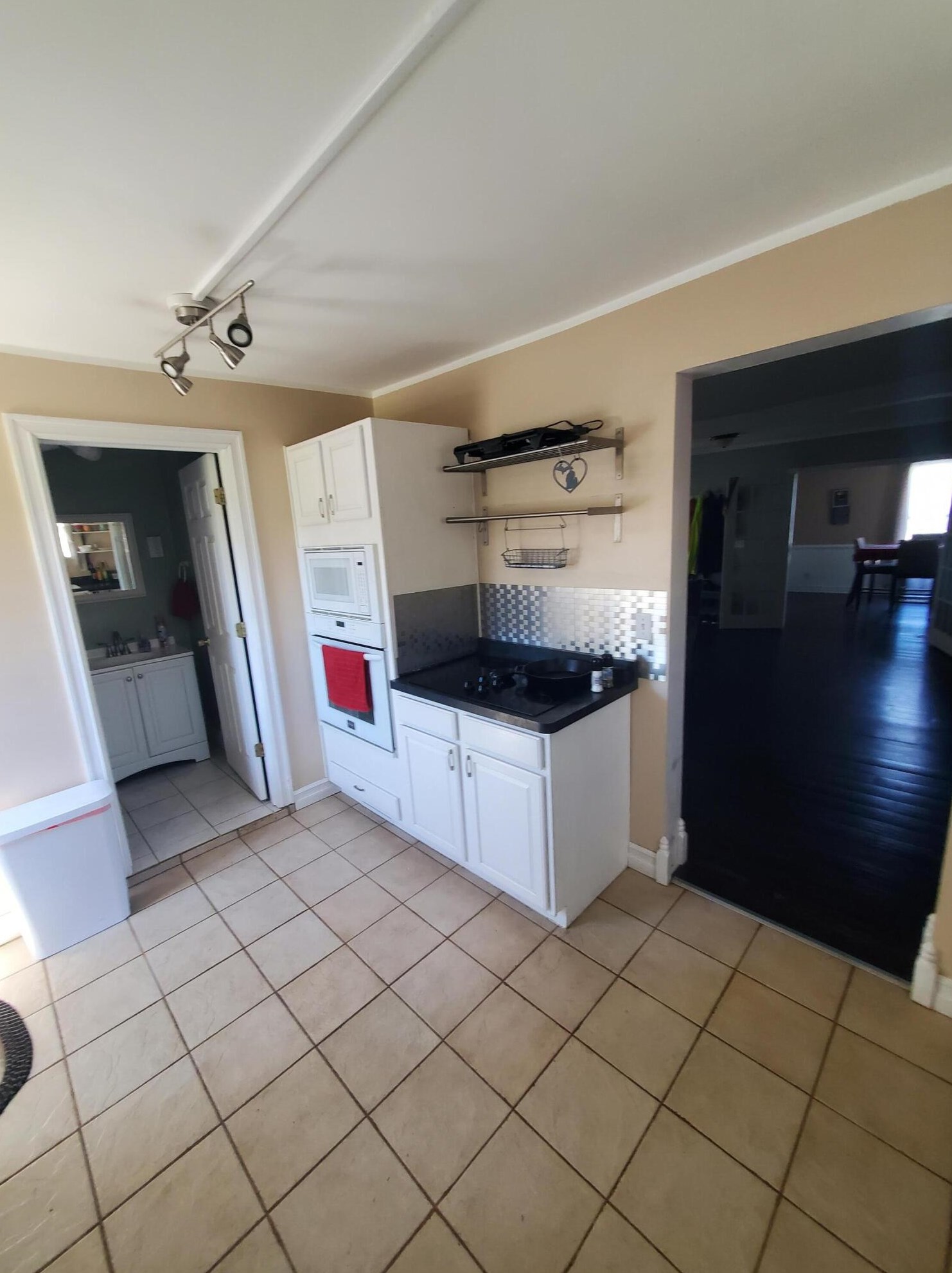 205 Main St, Spring Arbor MI  49283-9673 exterior