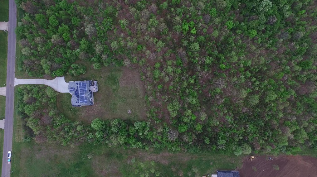 54183 30 St, Paw Paw MI 49079-9422 exterior