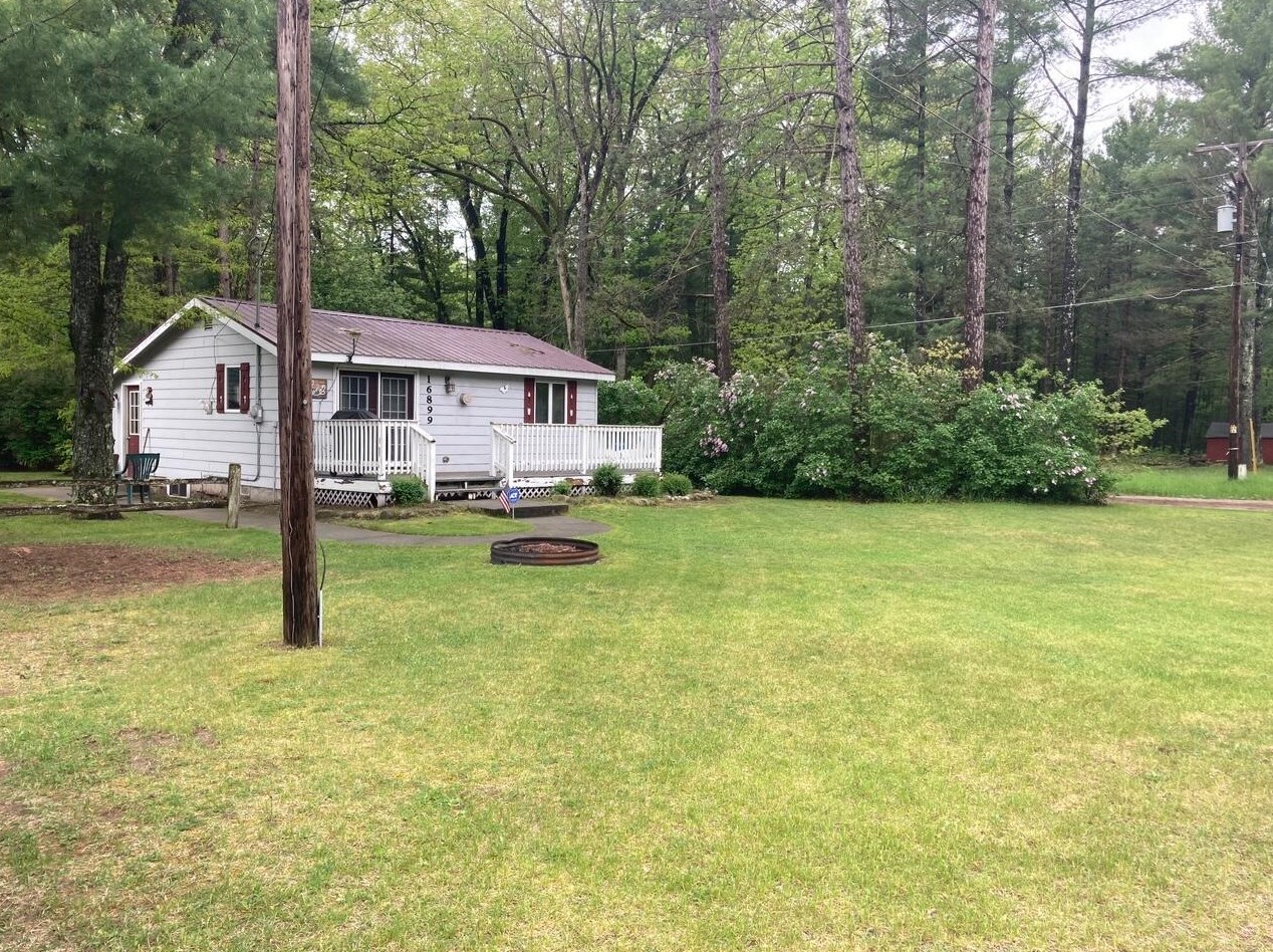 16899 6th St, Wellston, MI 49689-9307