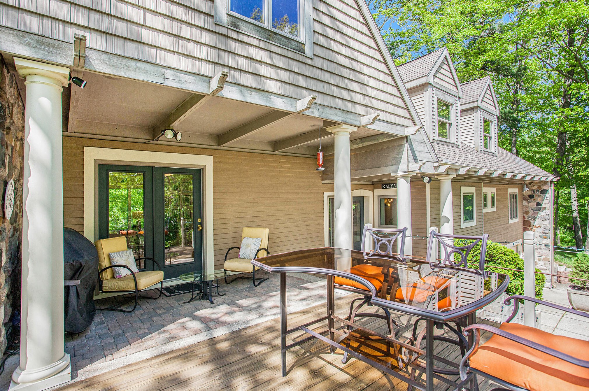 6655 Alaska Ave Se, Alto, MI 49302