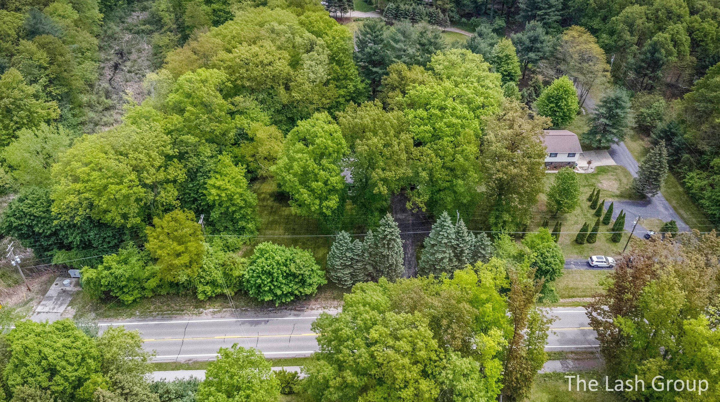 18522 Fruitport Rd, Spring Lake MI 49456-1157 exterior