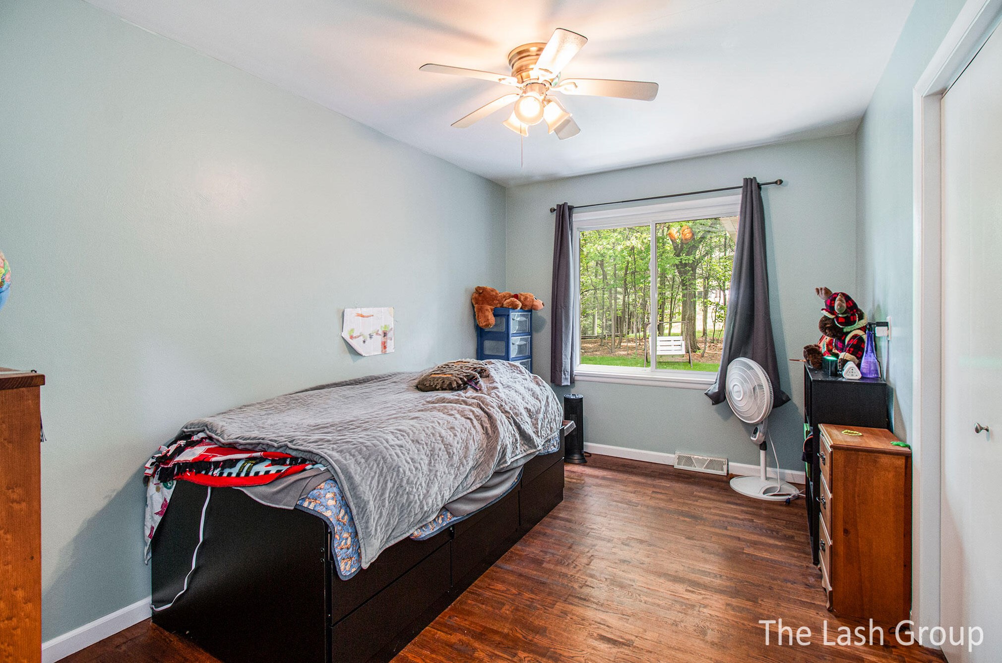 18522 Fruitport Rd, Spring Lake MI 49456-1157 exterior