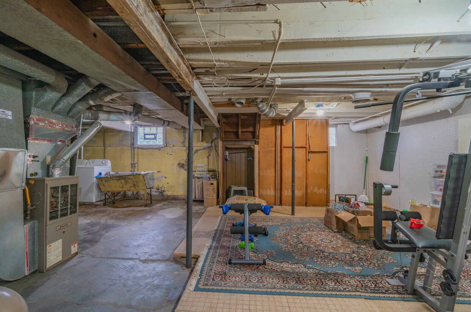 1948 Coit Ave, Grand Rapids MI  49505-4753 exterior