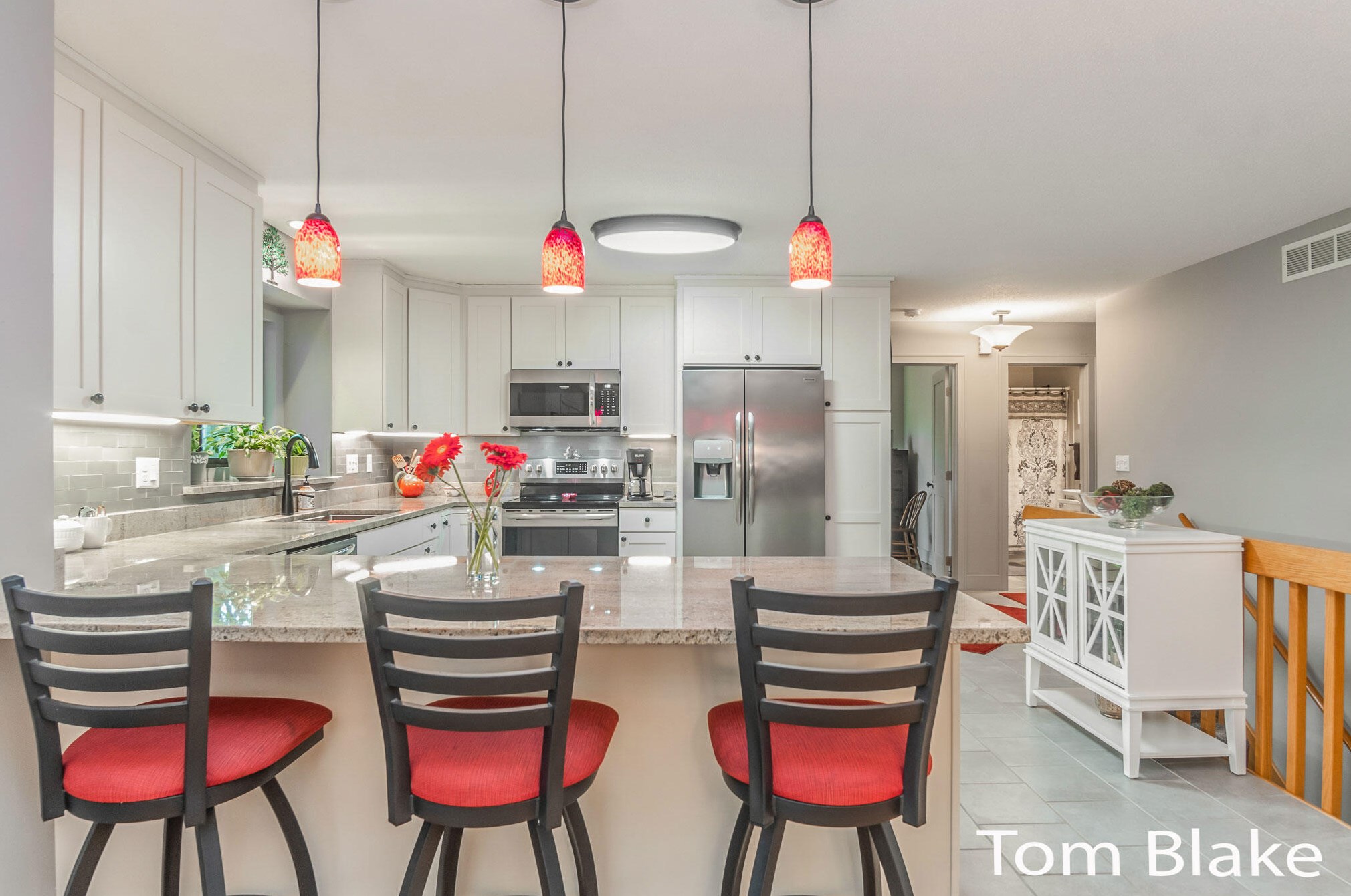 16370 Highland Dr, Spring Lake MI 49456-2310 exterior