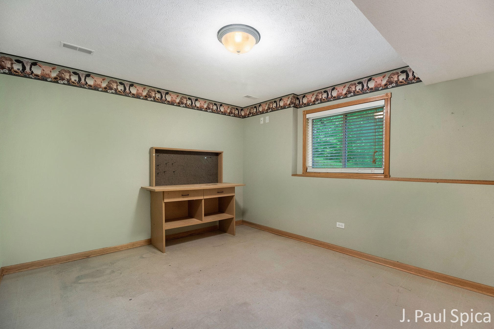 2037 Winding Oak Dr, Dorr MI 49323-9342 exterior