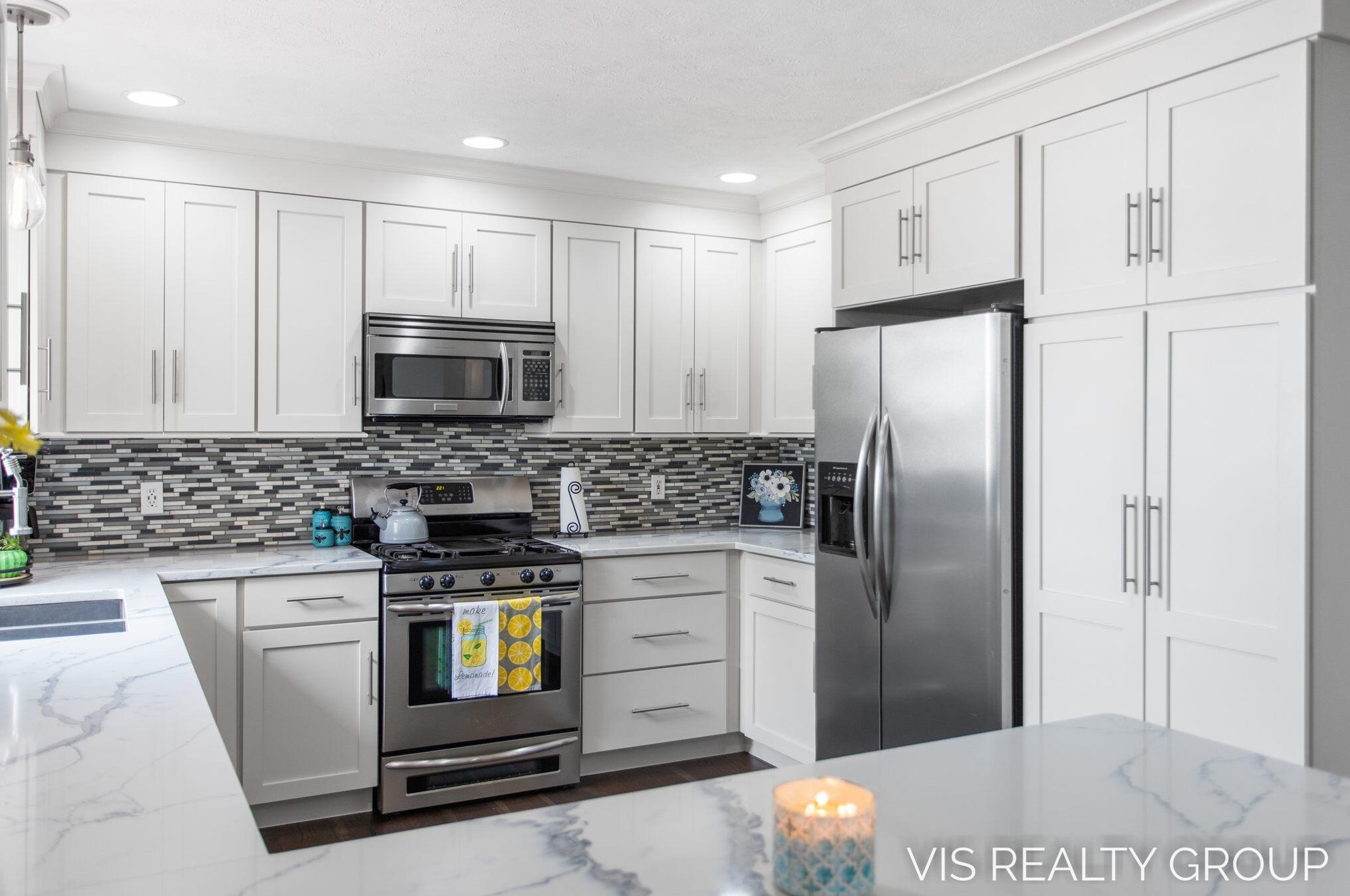 10249 Jane Dr, Allendale MI 49401-8082 exterior