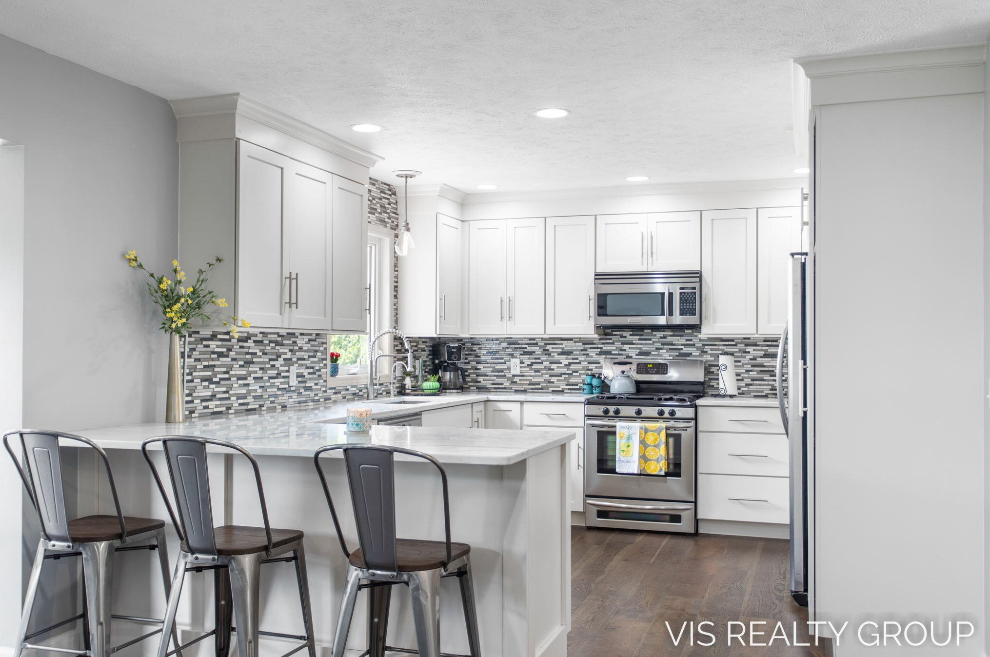 10249 Jane Dr, Allendale MI 49401-8082 exterior