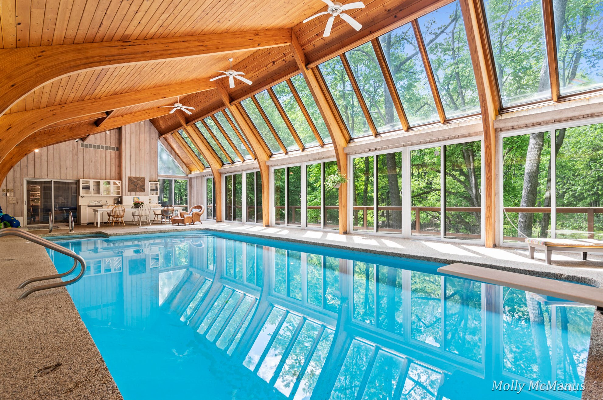 7563 Leonard St, Ada MI 49301-9527 exterior