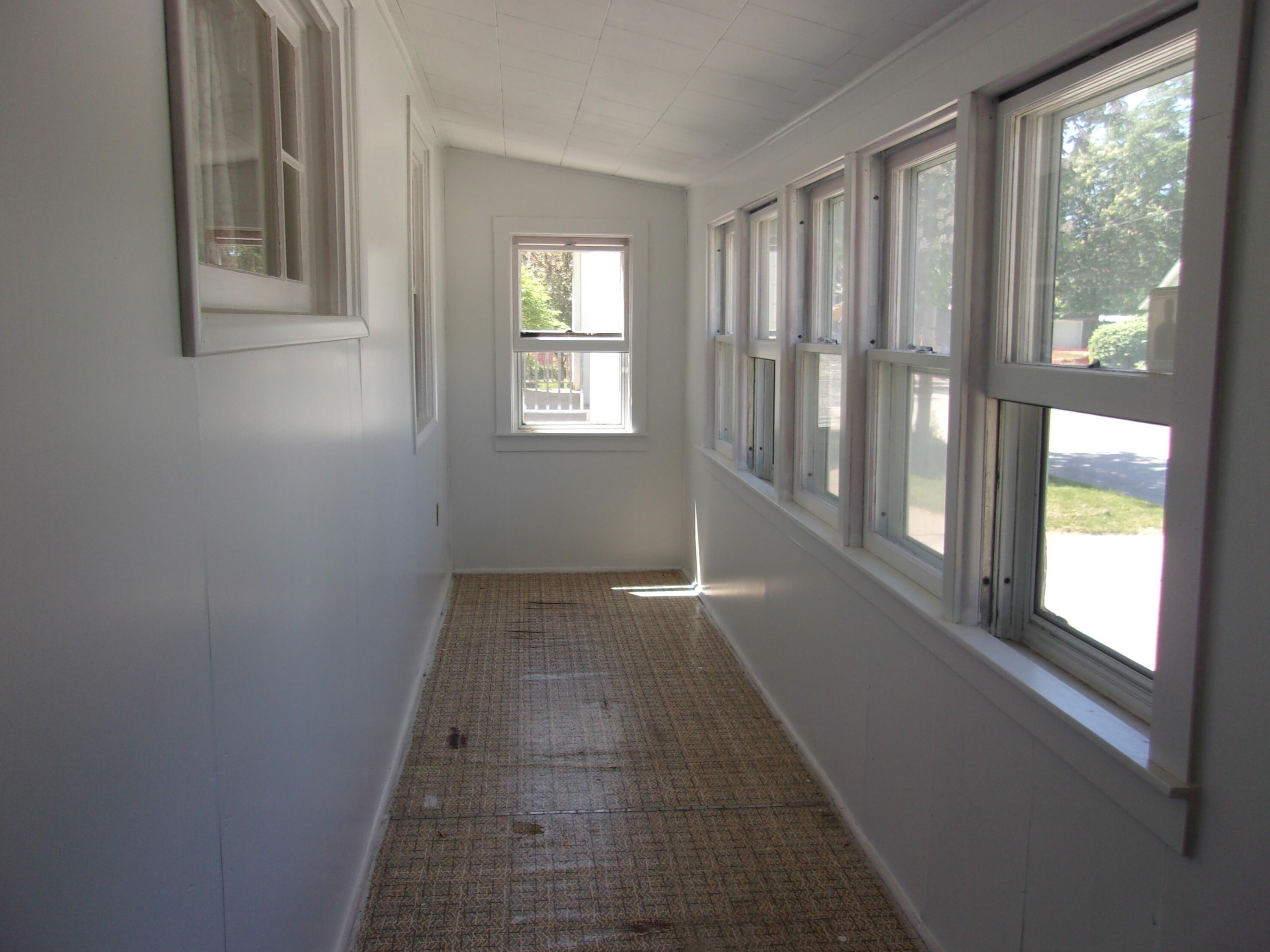 613 Kosciusko St, Stronach MI  49660-3014 exterior